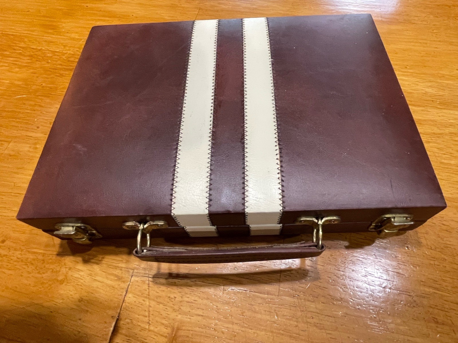 VTG 1970 Backgammon Game Set Faux Leather Brown Case 15×10 NOT Complete Travel