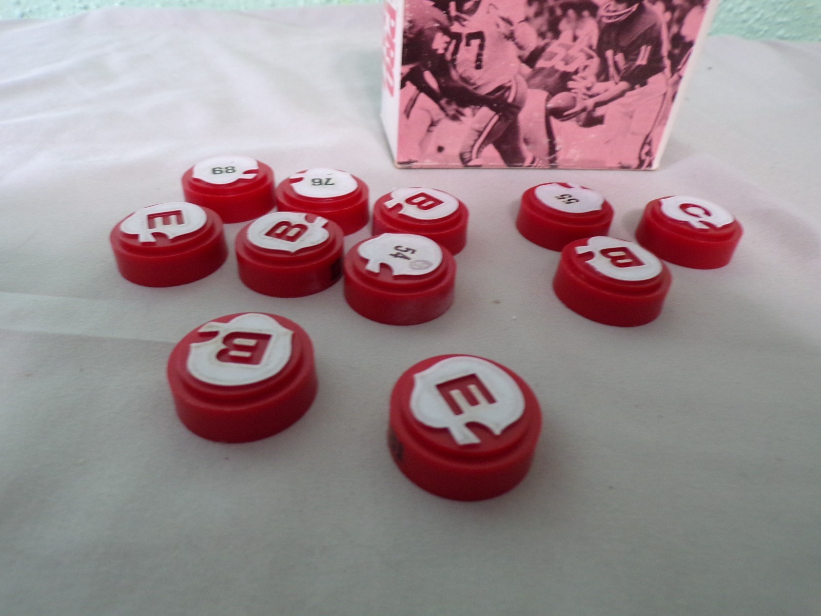 Vintage 1967 Ideal NFL All Pro Football Board Game home Team Player Pieces