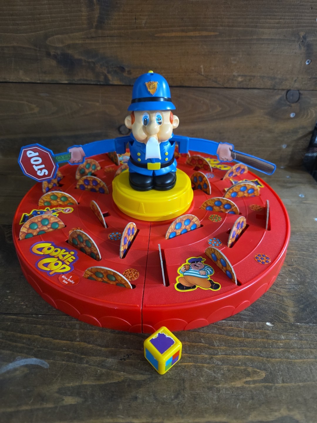 Cookie Cop Electronic Board Game Milton Bradley 1997 Cop Spins & Still Talks