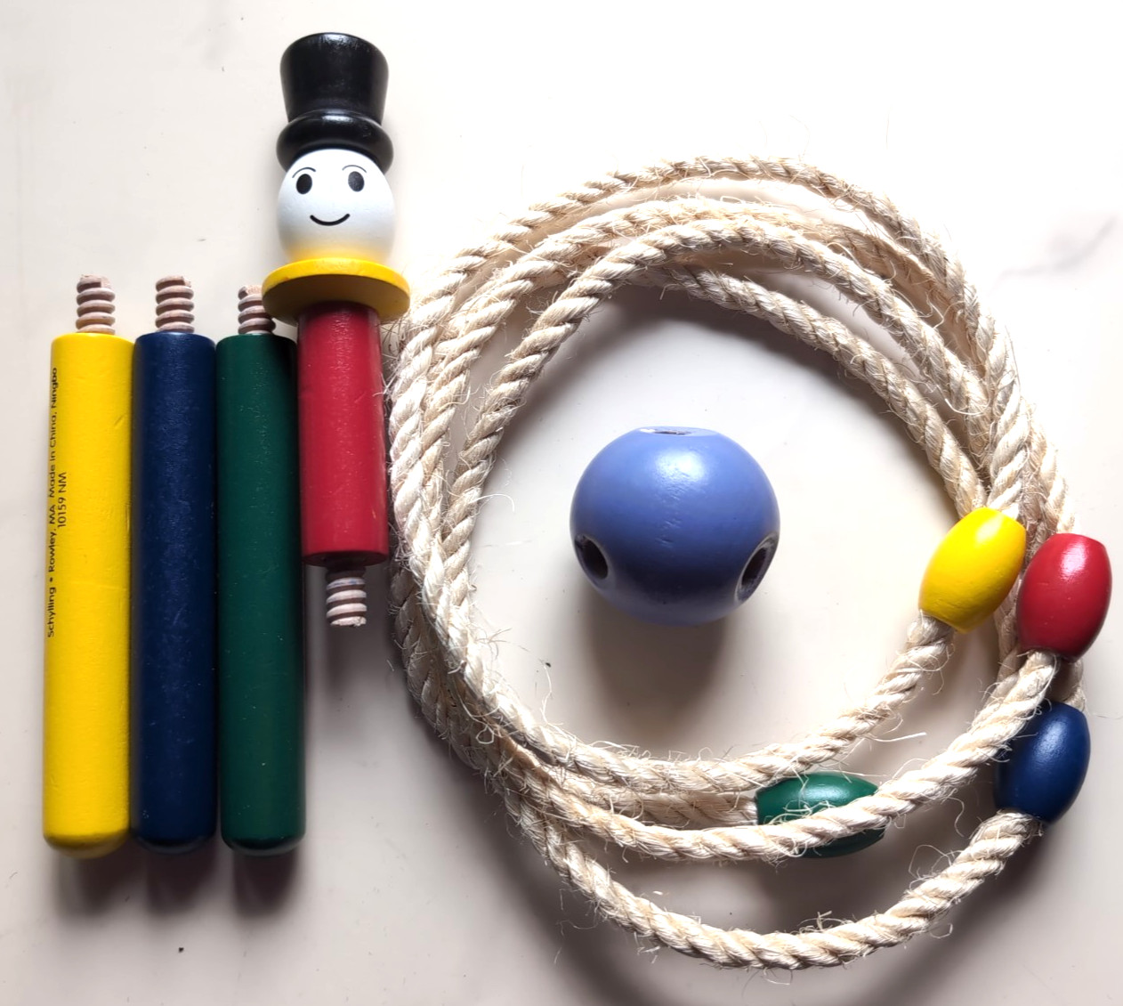 Schylling Classic Ring Toss Game A GOLD MEDAL TOY 3+