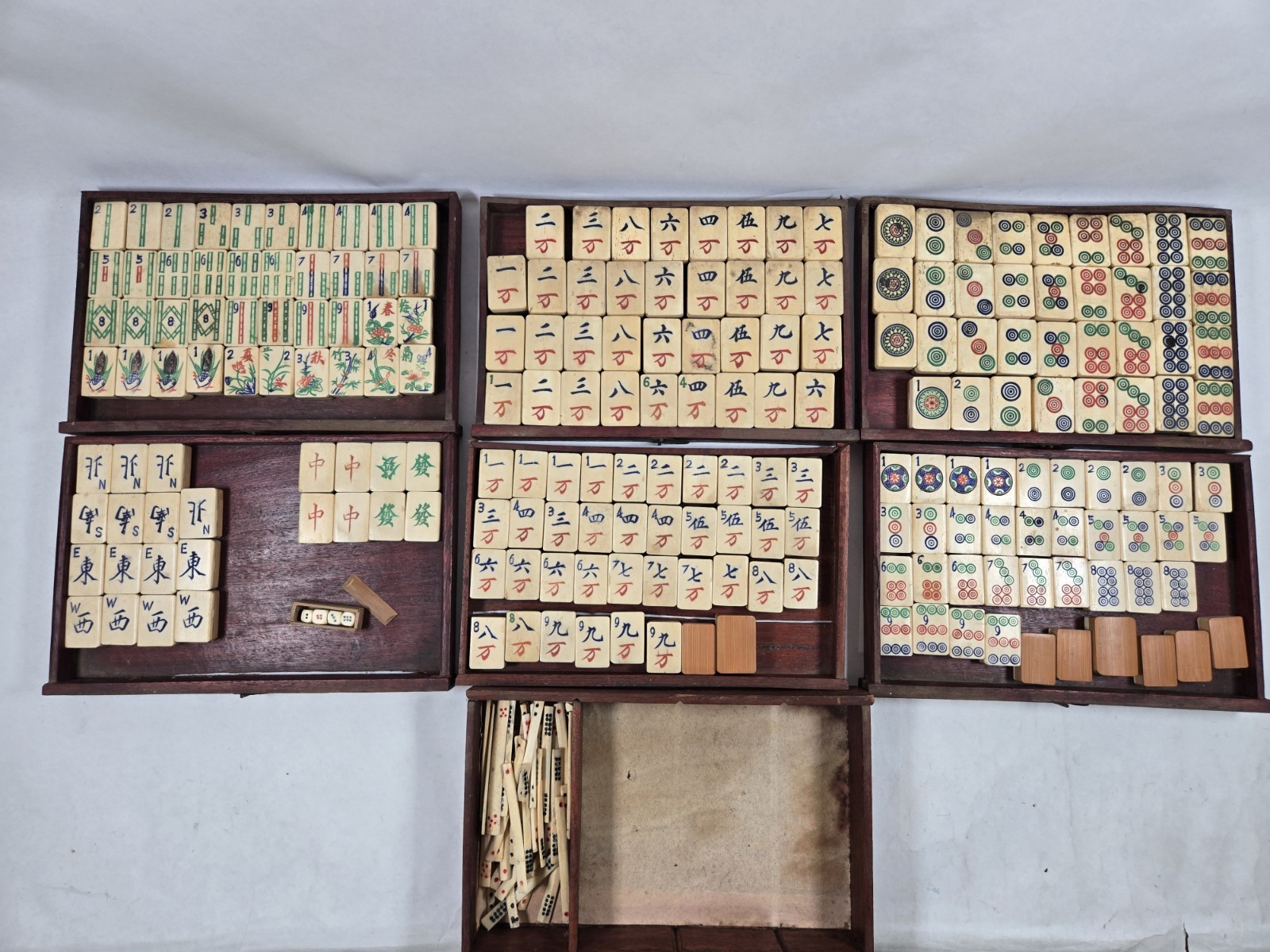 Mahjong Hand Carved Tiles in Original wood trays c.1920 Bamboo Bone 210 tiles +