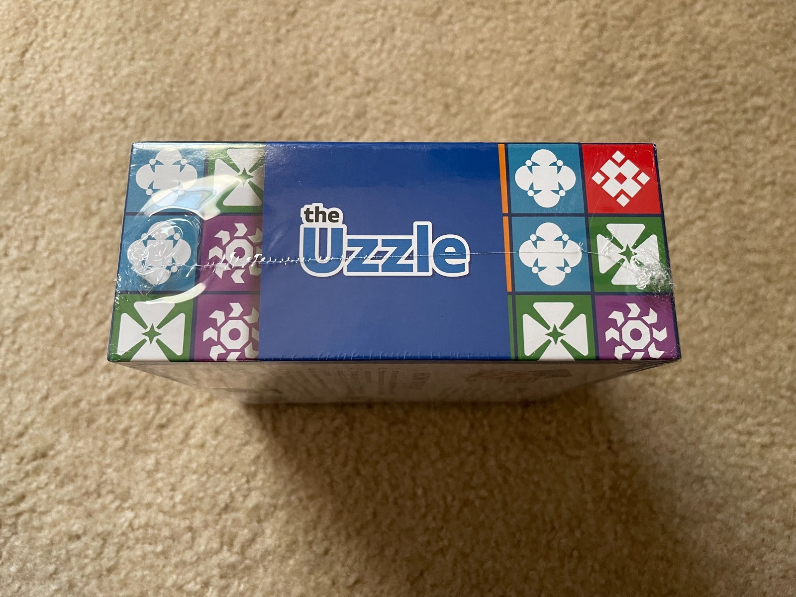 The Uzzle Family Party Game New Sealed 2023
