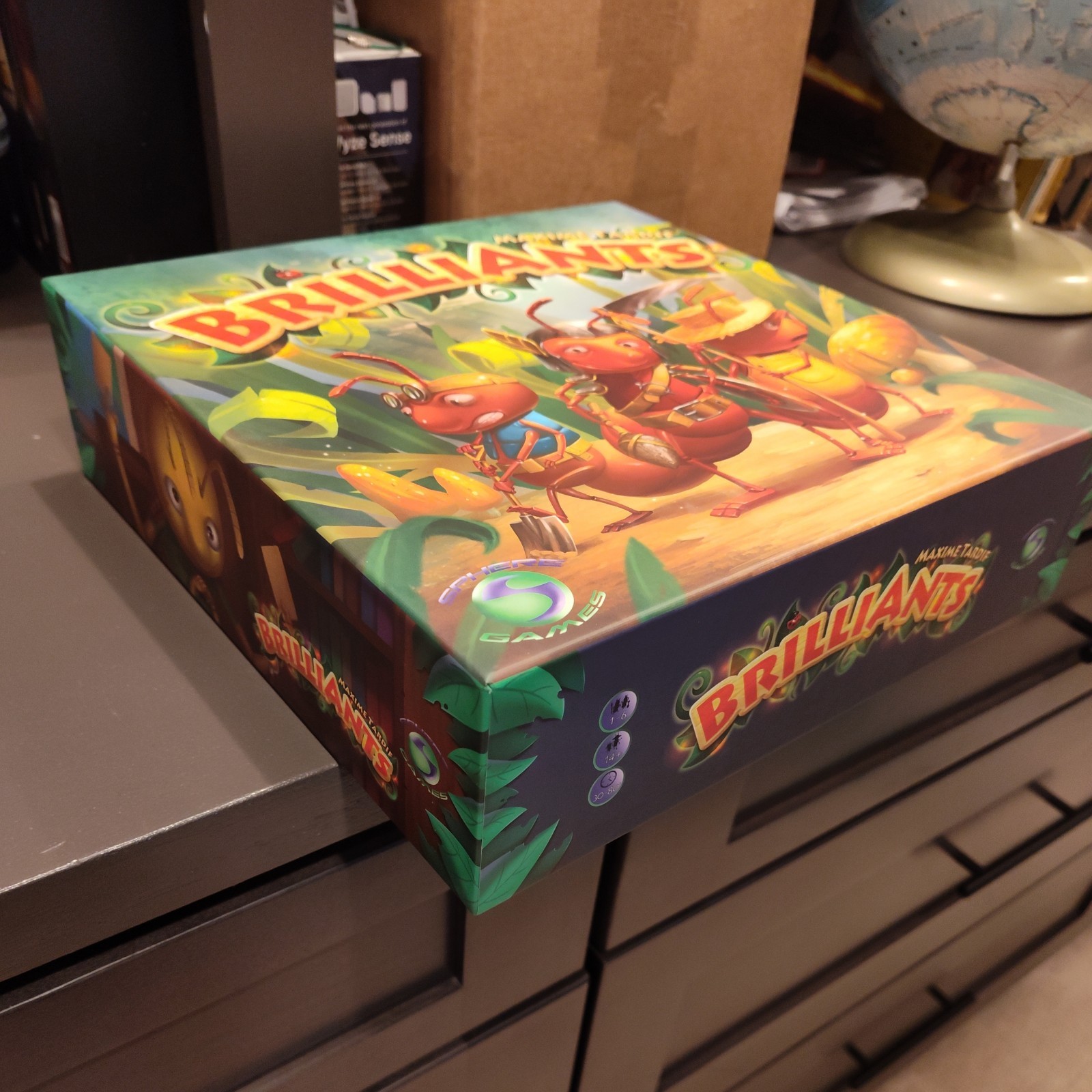 BrilliAnts BOARD GAME – SPHERE GAMES KICKSTARTER EDITION (MAXIME TARDIF)