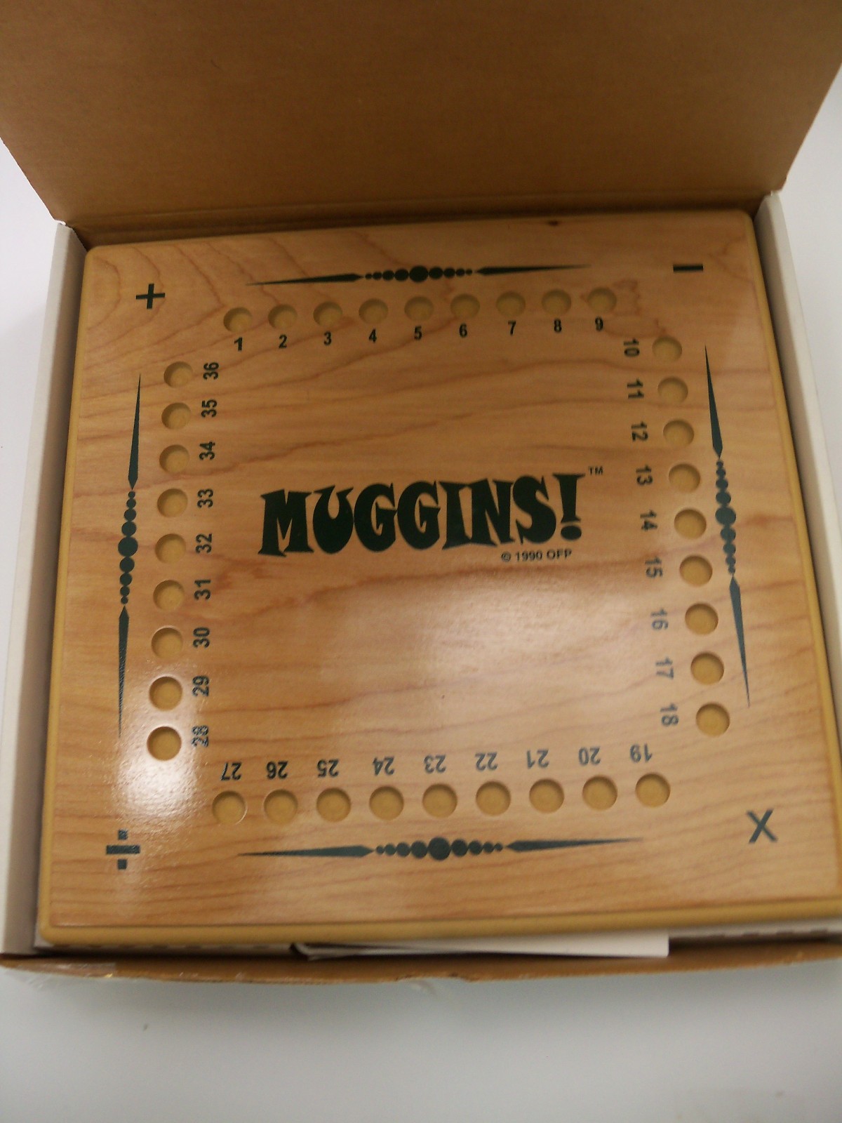 1992 Muggins & Knock-Out Reversible Wooden Mathmatical Board Games