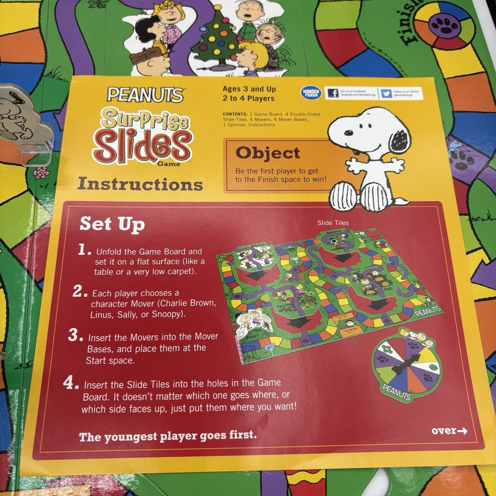 Wonder Forge Board Game Peanuts Surprise Slides Snoopy Charlie Brown 2015