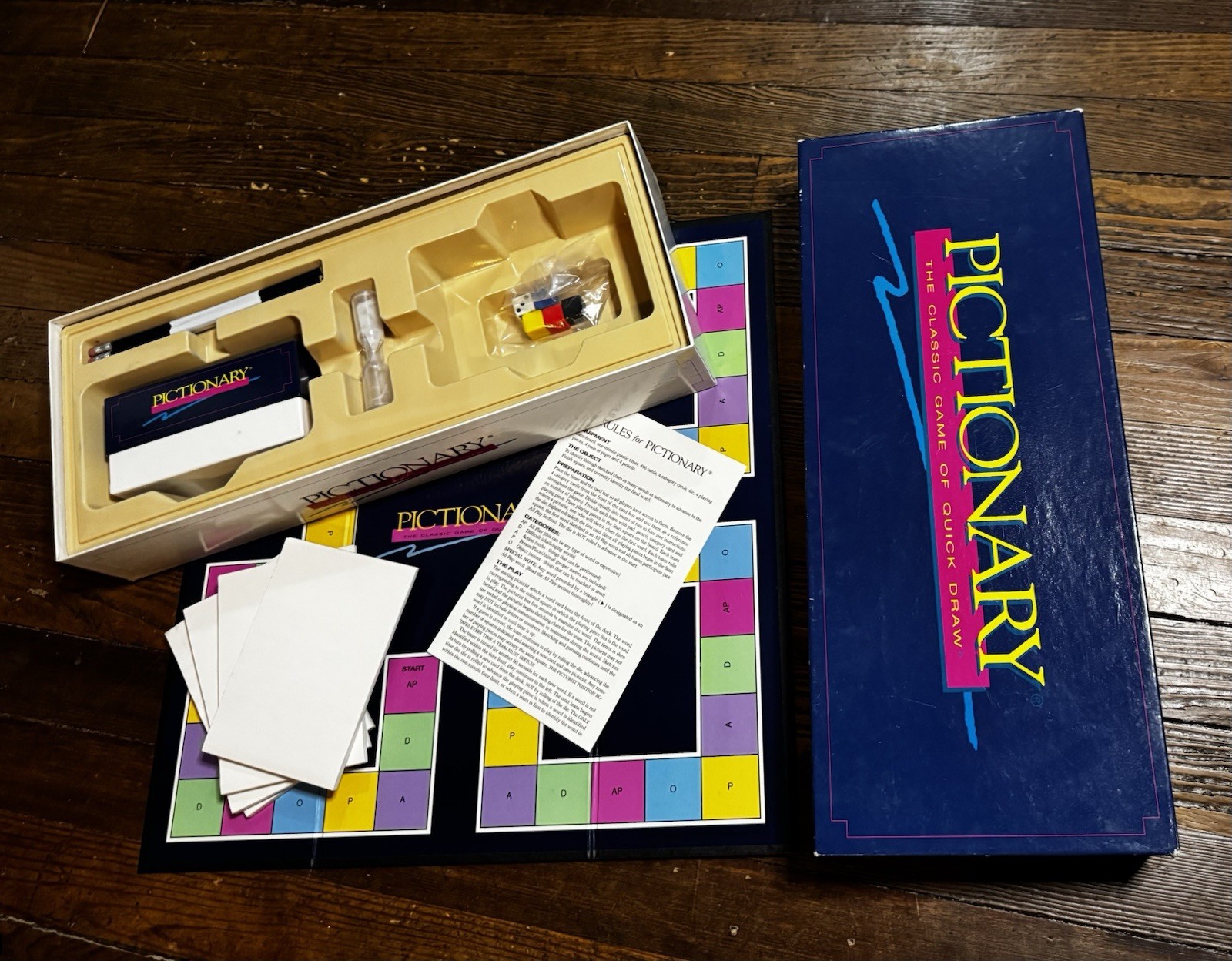 Pictionary – 1993 – Updated for the 90s – Complete New Open Box