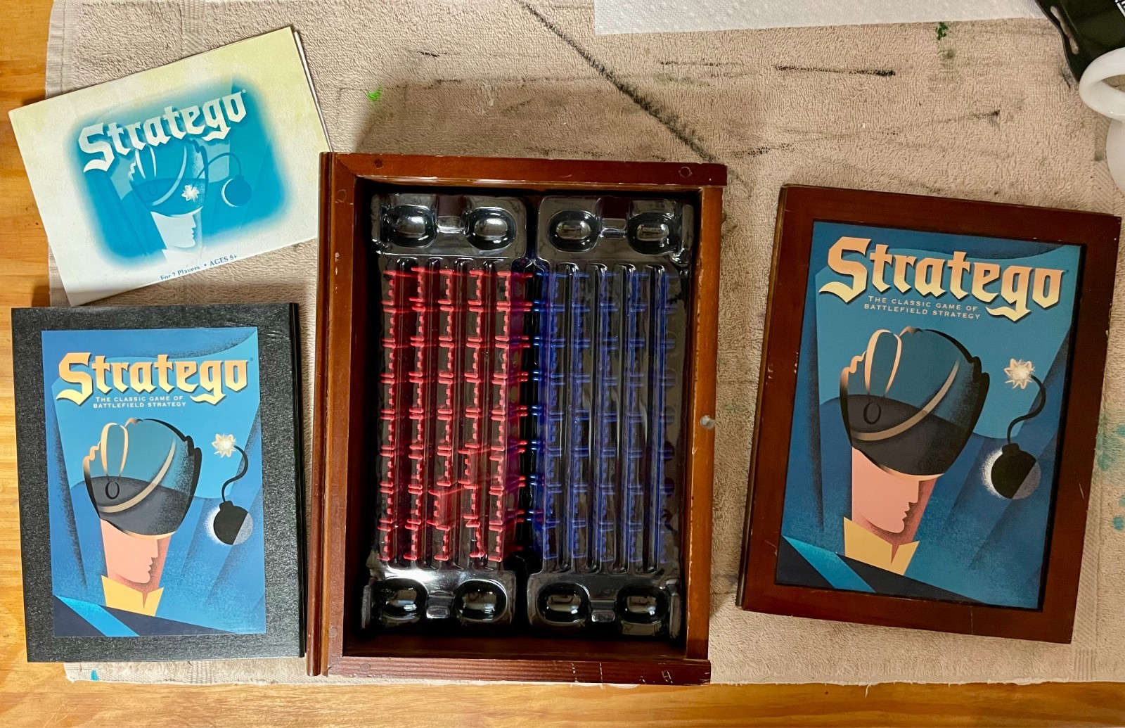 Stratego Collection Book Shelf Edition Wooden Box Board Game 2005