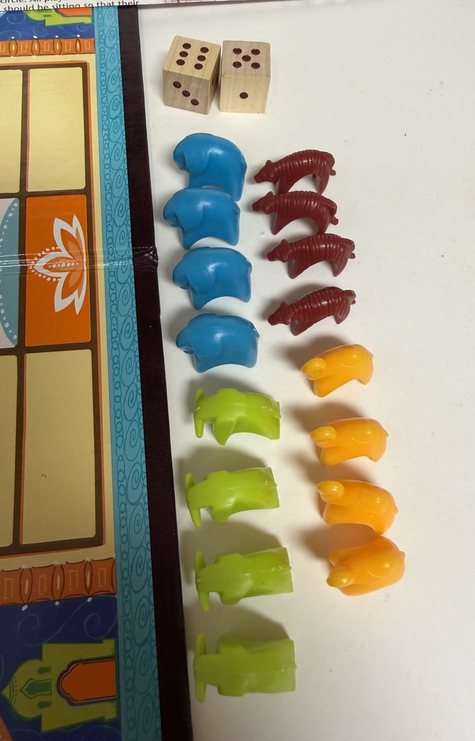 Parcheesi The Classic Game of India MB Hasbro 2001 – Rare – Complete