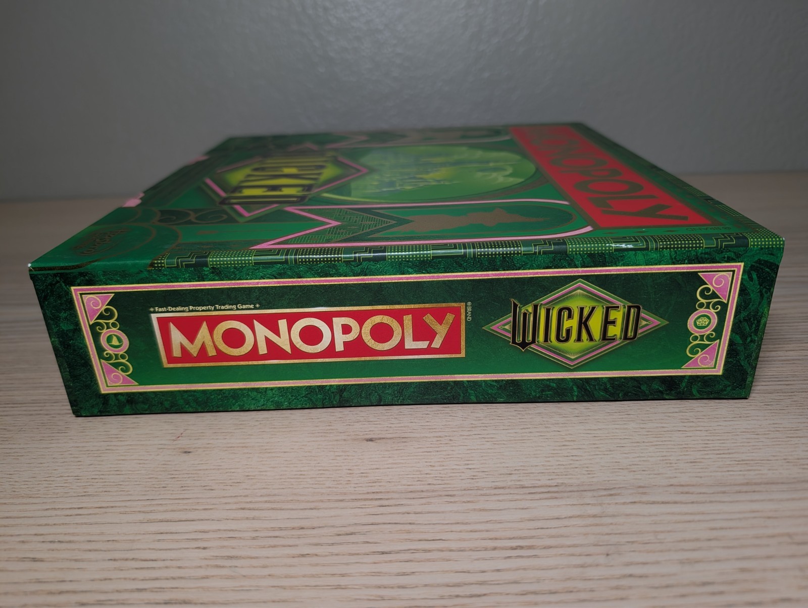 Monopoly Wicked Edition Board Game Inspired by The Motion Picture – New