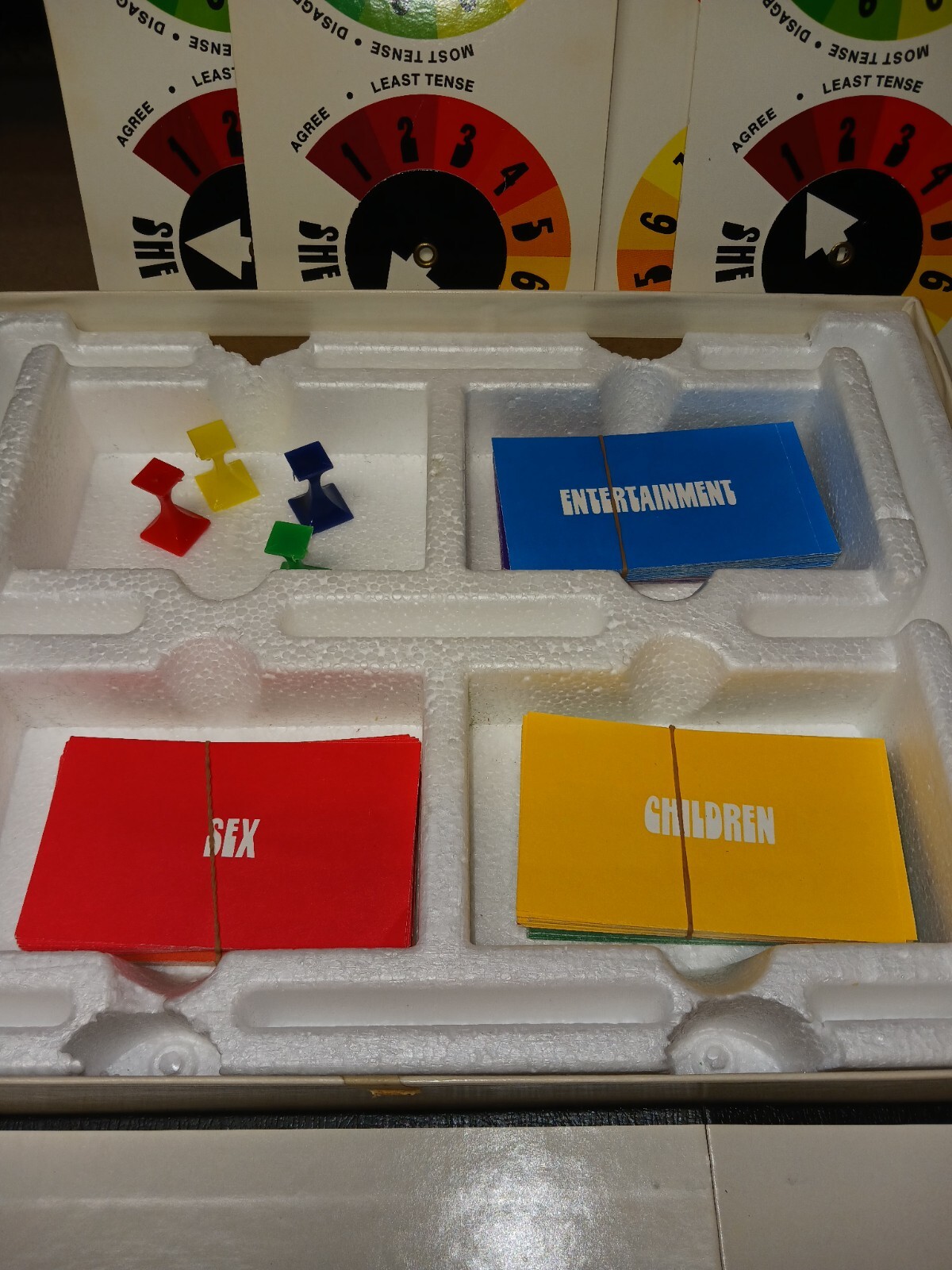 VINTAGE 1974 REISS Board Game COMPATIBILITY, Complete, VG Condition, Free Ship