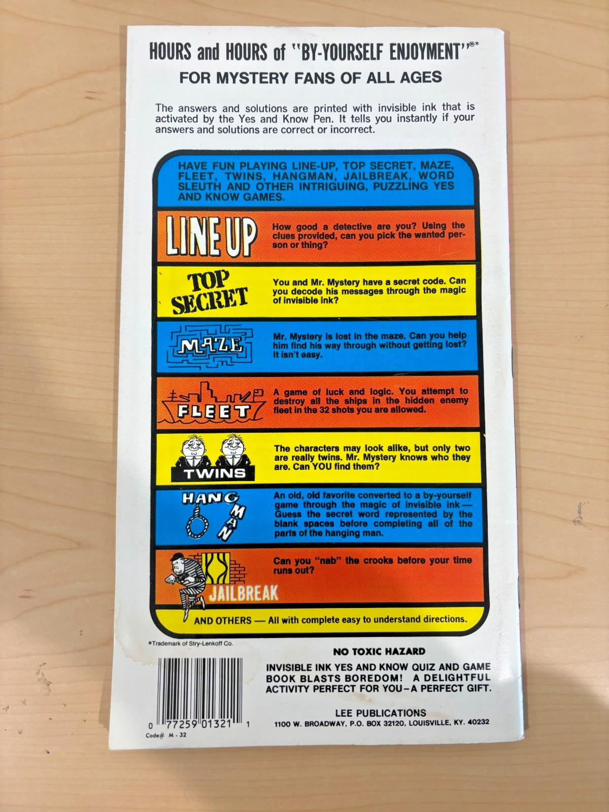 Vintage MR MYSTERY Yes & Know Secret Agent Invisible Ink Game Book Spy Kids