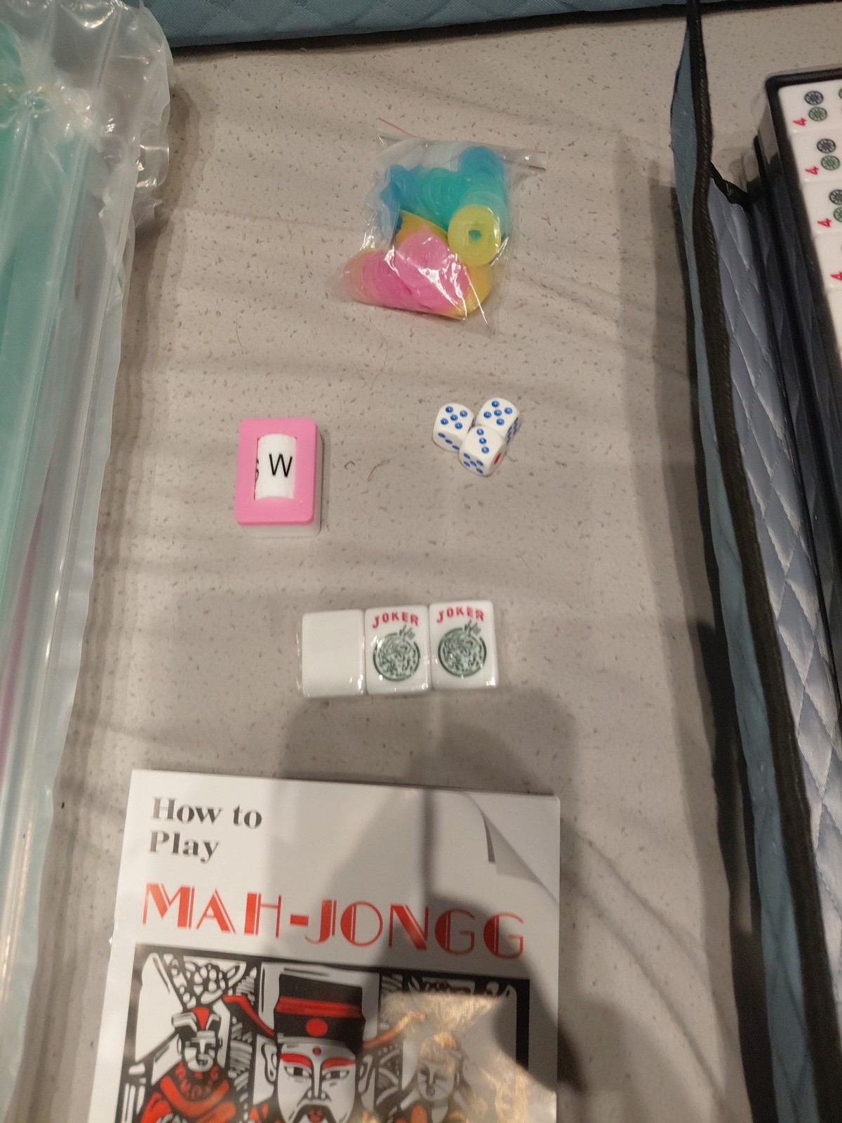 Mose Cafolo American Mahjong Set with Quilted Soft Bag, Tiles, and All-in-One Ra