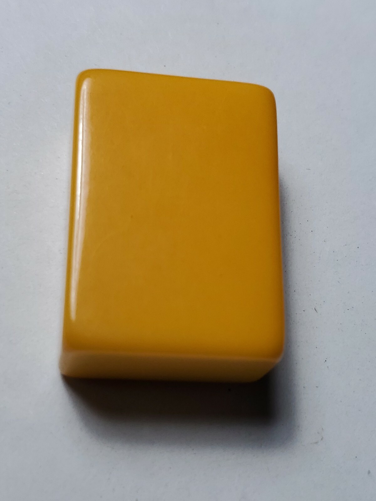 VINTAGE MAH JONG TILES CHINESE BAKELITE 1 1/4″ tall 7/8″ wide 1/2″ thick