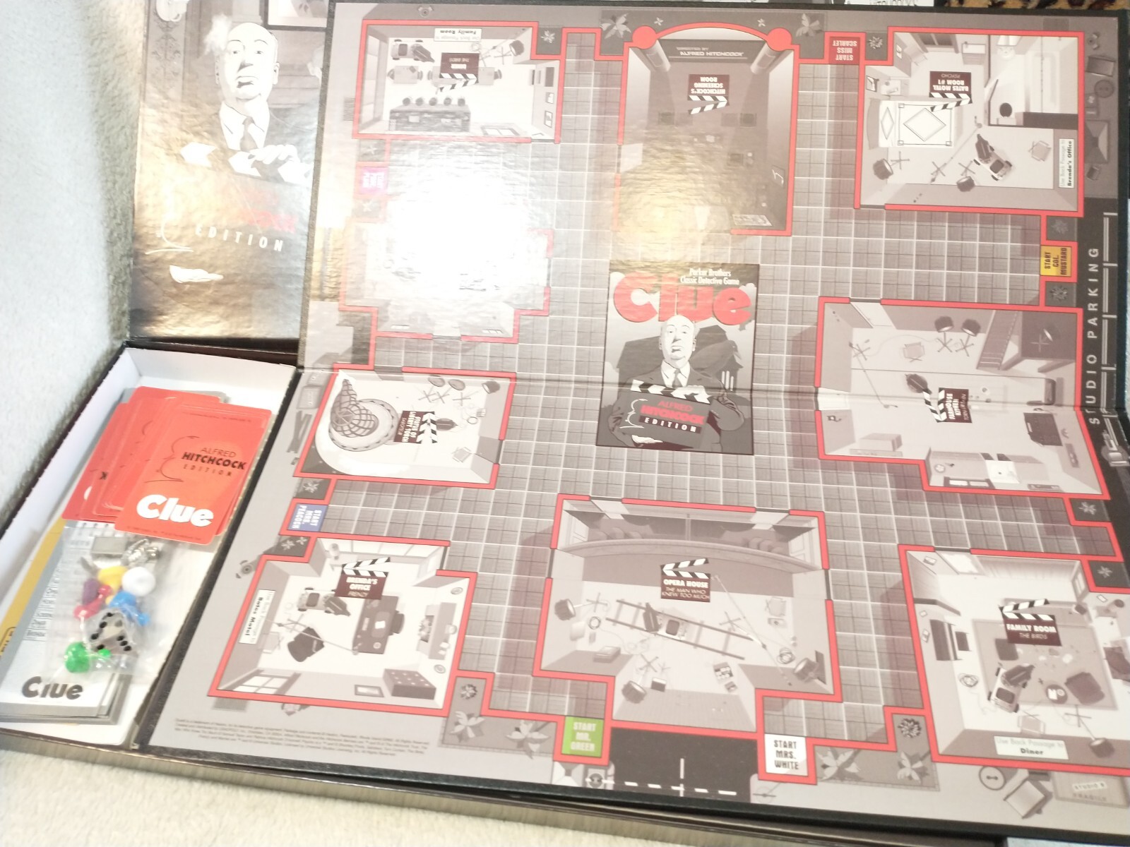 Clue Game Alfred Hitchcock Edition USAOPOLY 1999 USAoploy 100% Complete A21