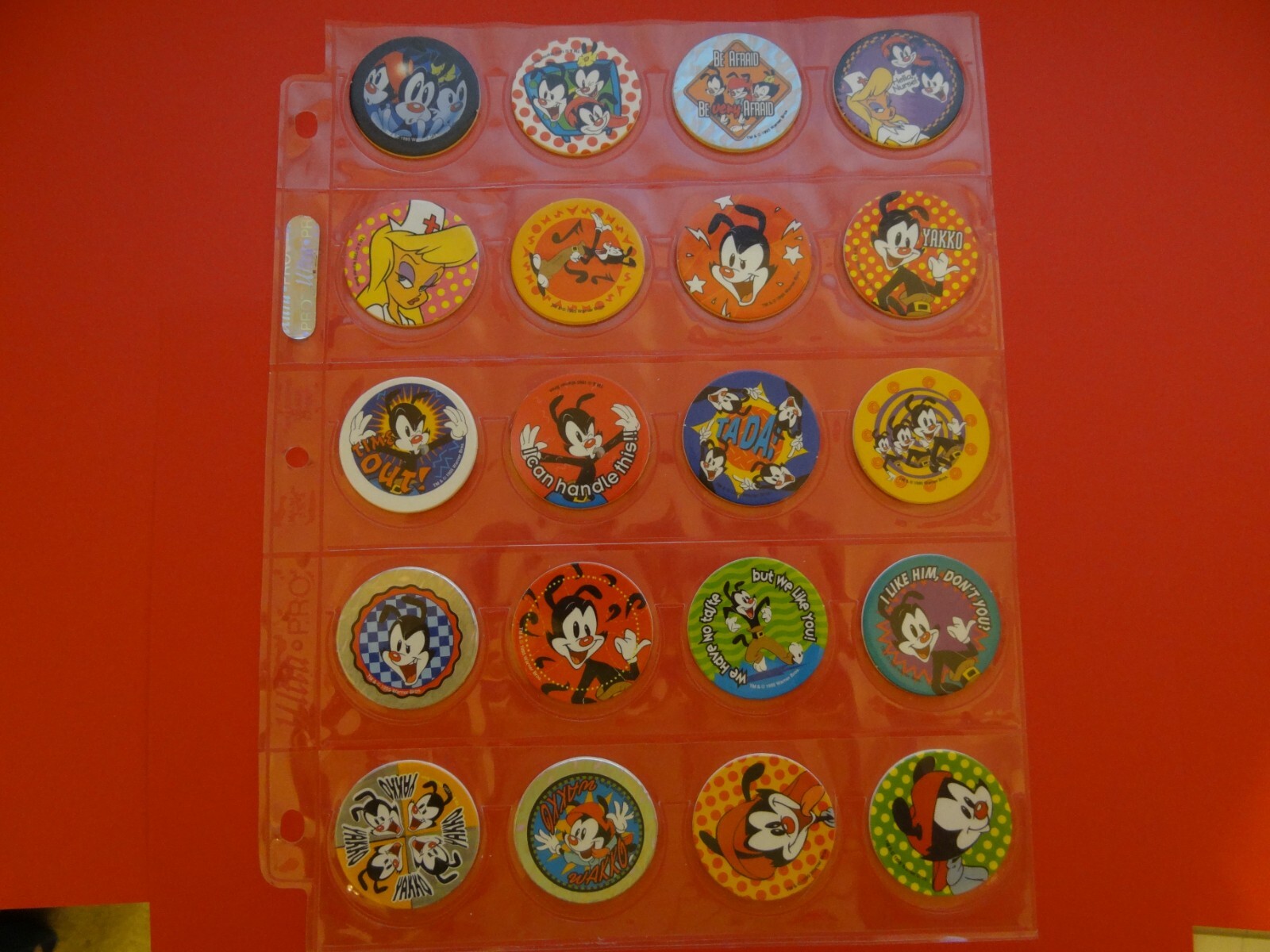 Pogs ANIMANIACS * Set 60 * 1995 Sheets included * Nice Set *Official * Silver
