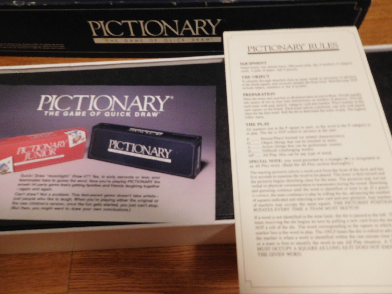 Pictionary First Edition Board Game 1985 Vintage 100% COMPLETE