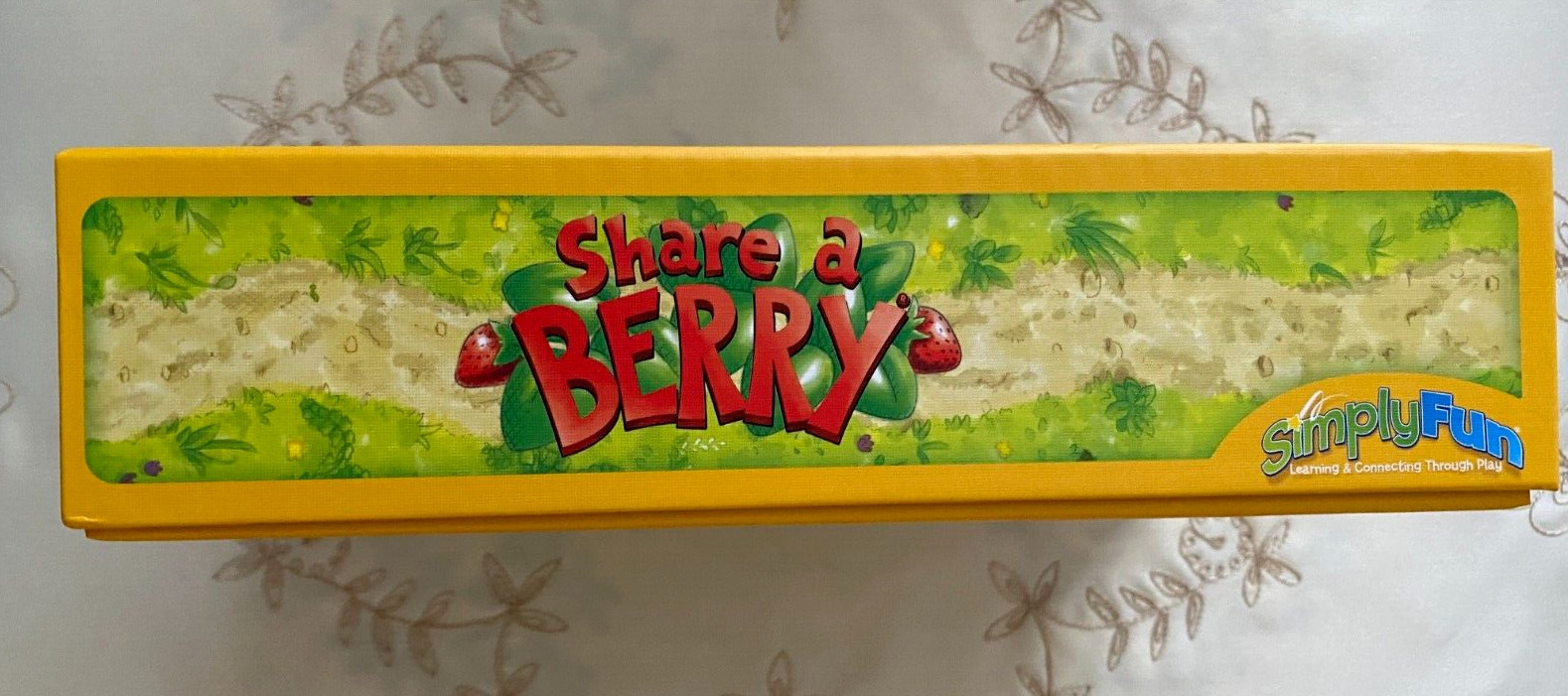 SIMPLY FUN “SHARE A BERRY” GAME CHILD DEVELOPMENT FINE MOTOR SKILLS PLUS & MINUS