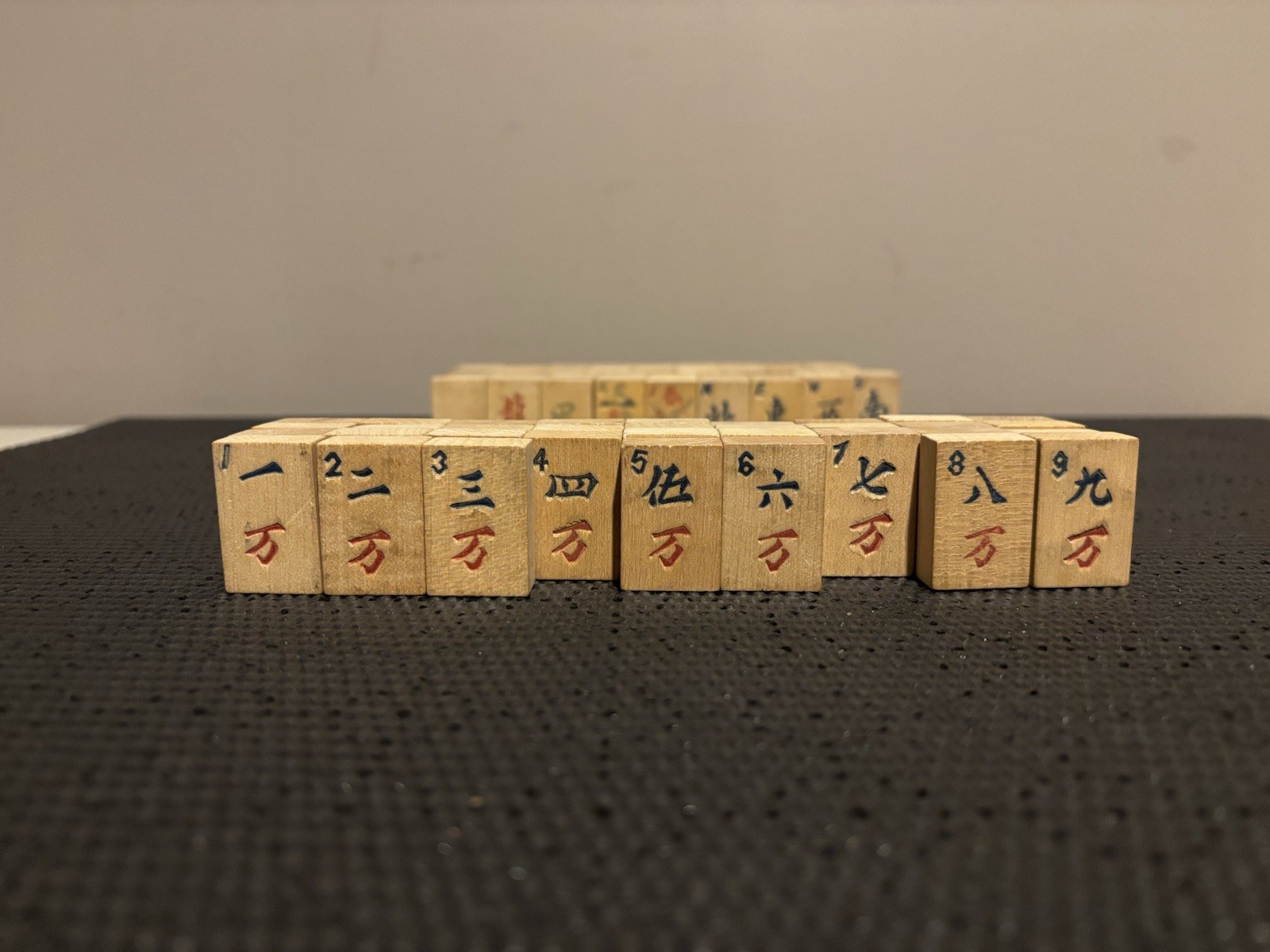 Vintage 1923 Parker Brothers Mah-Jongg 139 Wooden Celluloid Tiles 97% Complete