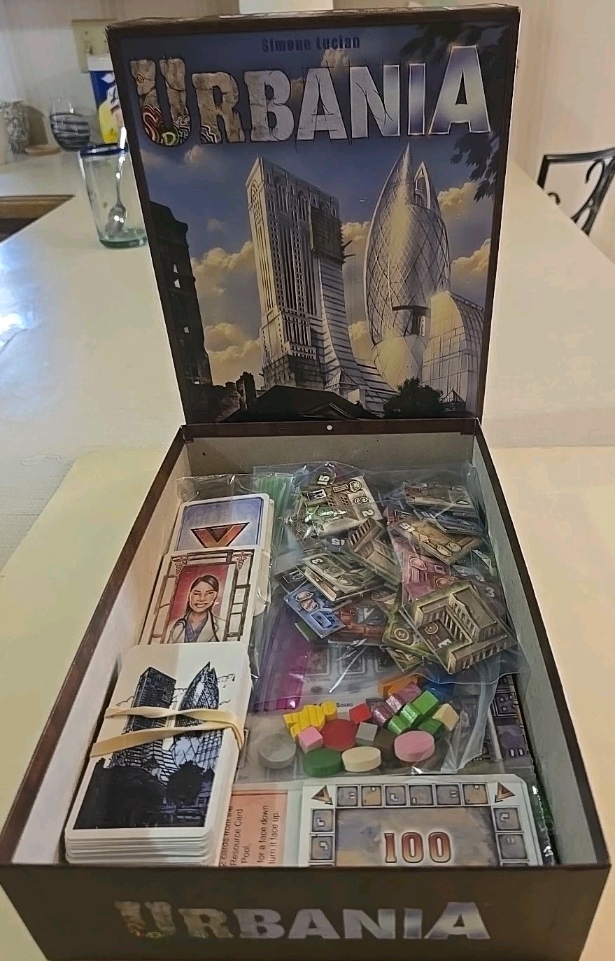 URBANIA 2012 Board Game by Simone Luciani Mayfair Games Pre-owned Excellent