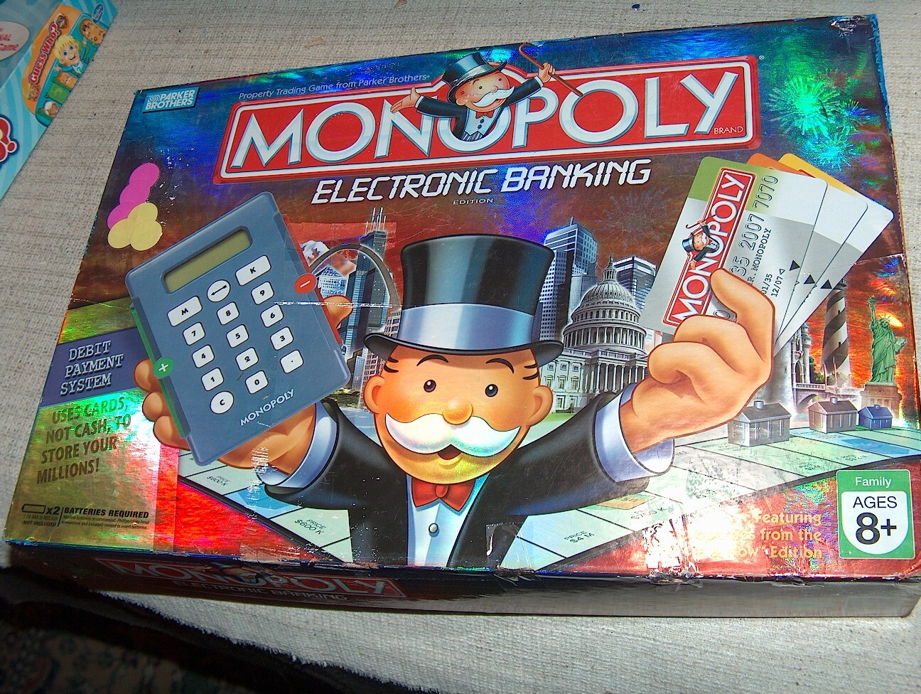 2007 Monopoly Electronic Banking game with Credit And Debit Cards TOKENS