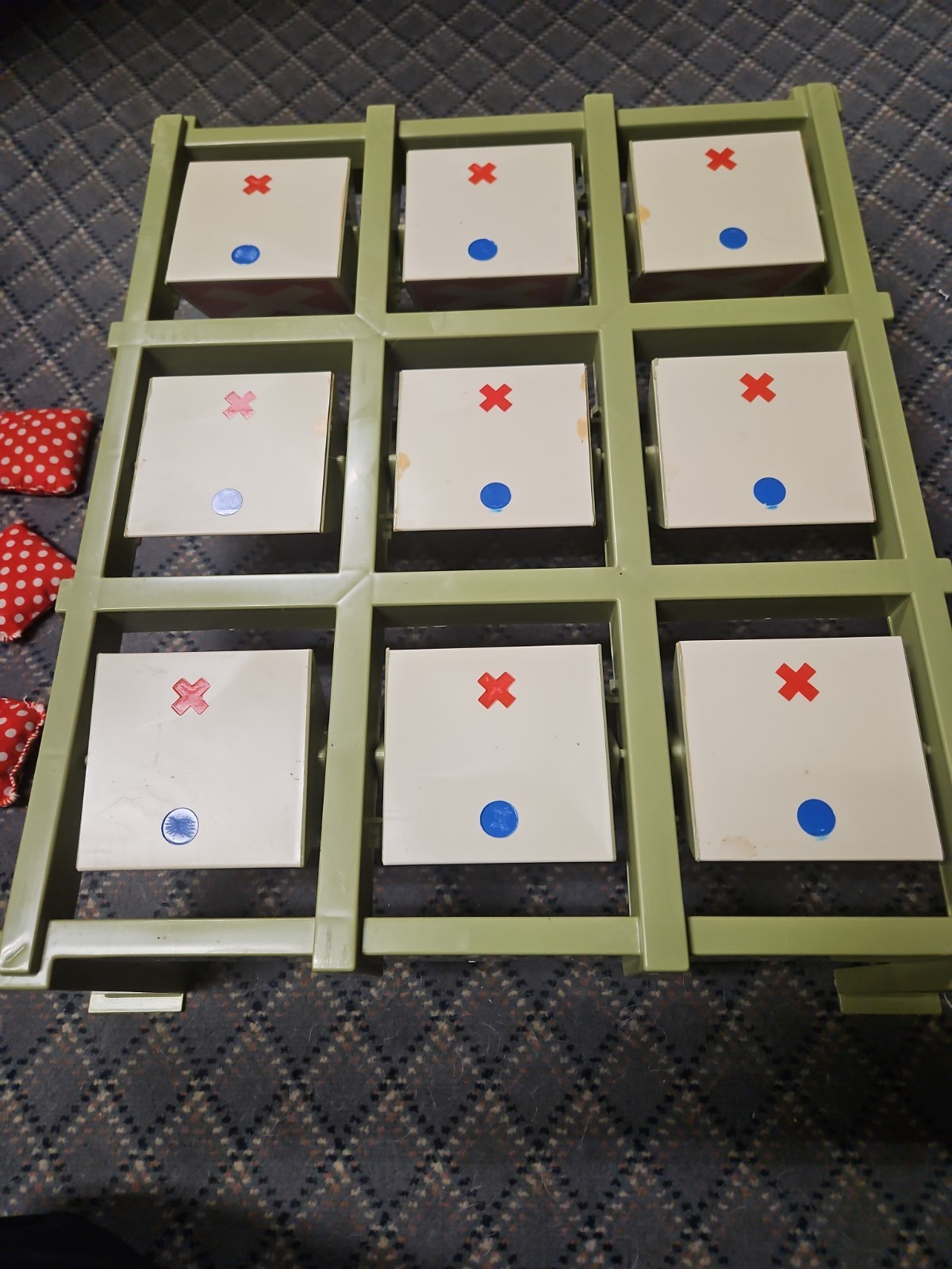 Vintage 1969 Toss Across Game by Ideal w/ Original Box 6 ORIGINAL Red Bean Bags