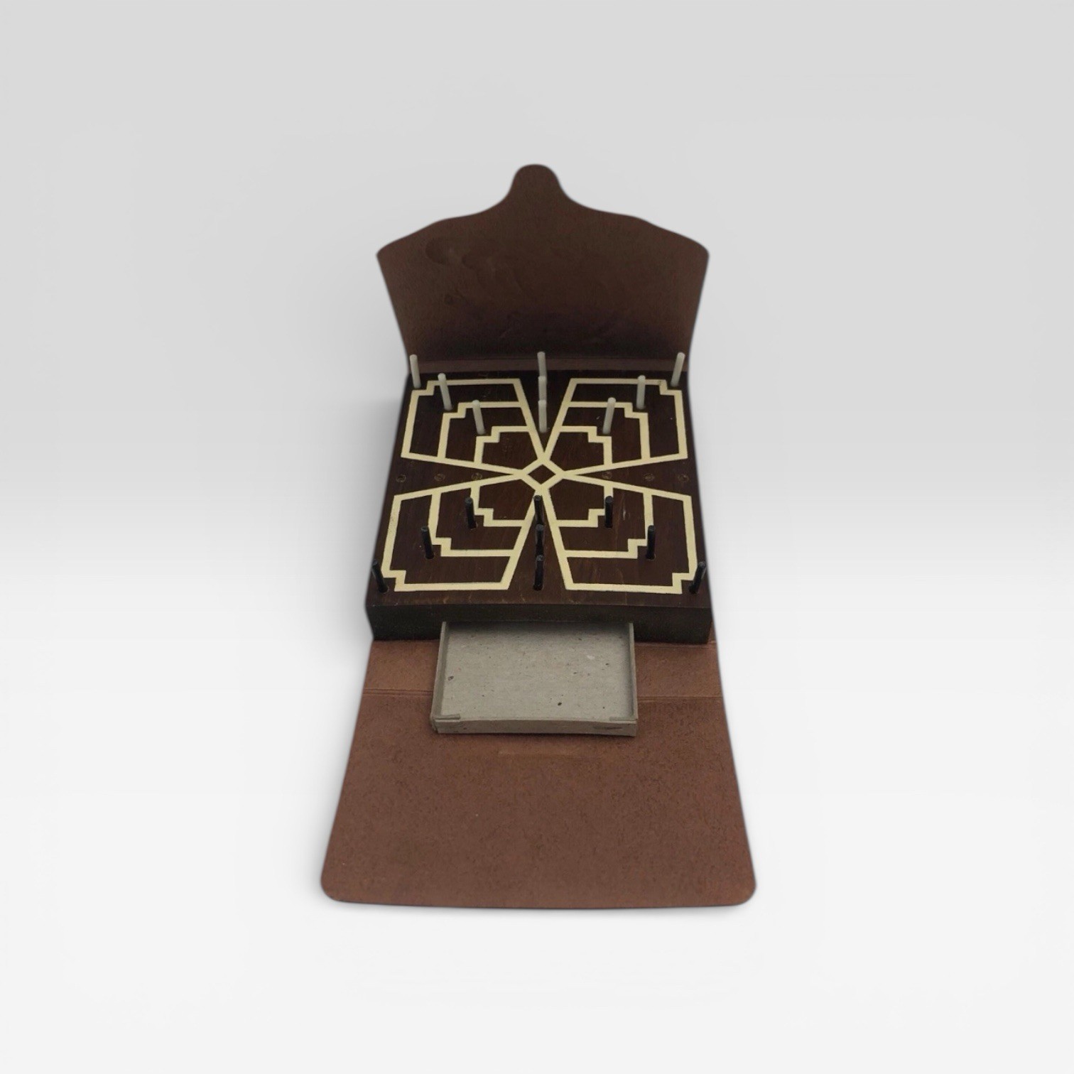 Travel Checkerboard Game No.110 The Spartan Co. Peg Pocket Board Game
