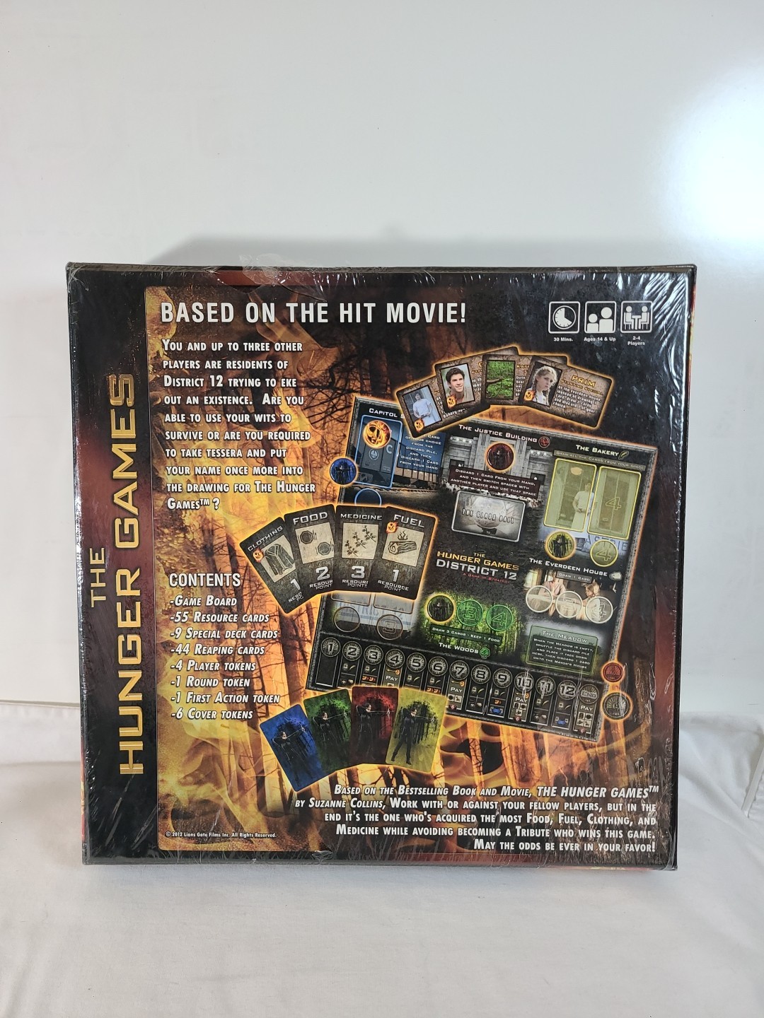The Hunger Games District 12 Strategy Board Game Sealed 2012 Neca Wizkids