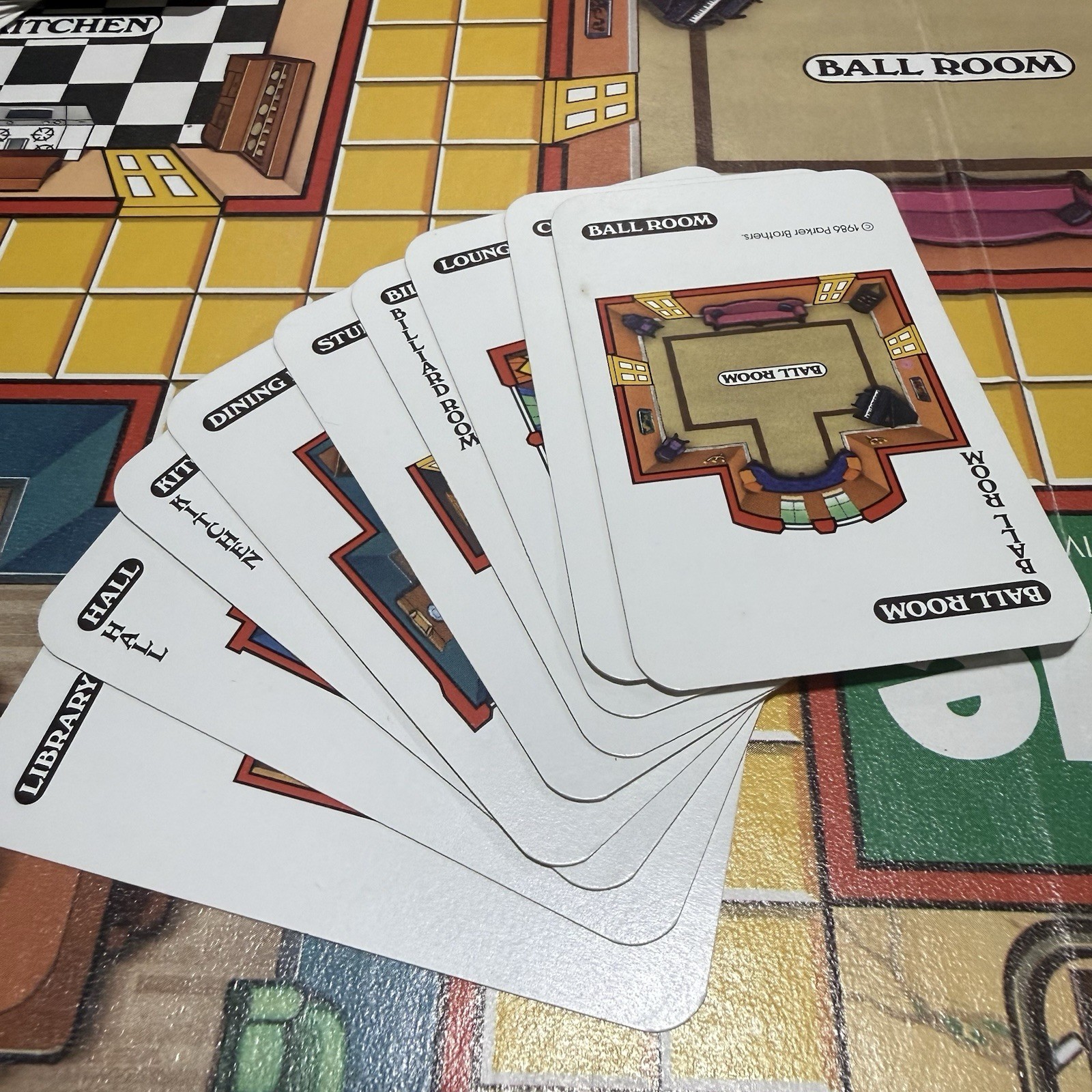 Vintage Clue COMPLETE Parker Brothers 1986 Classic Detective Game Ships Free
