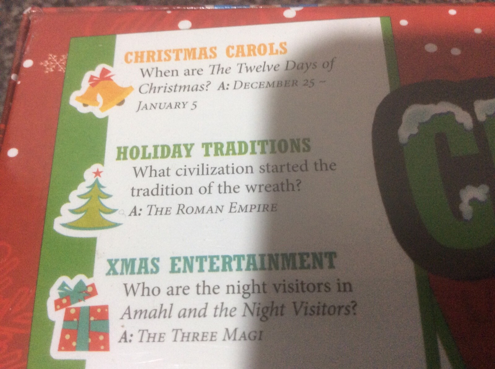 Cobble Hill Christmas Trivia Game – Portable Car Activity – Ages 12 and Up