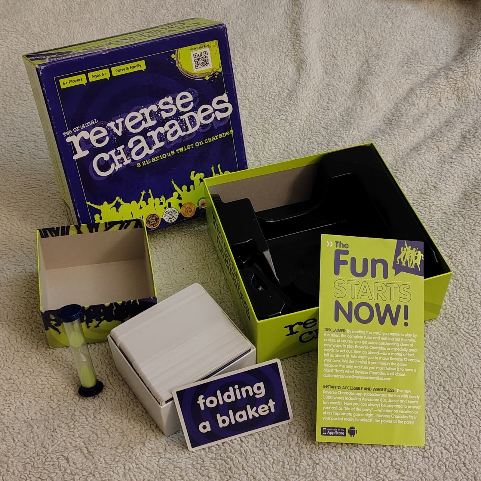 Reverse Charades Board Game Opened Box Used Great Condition