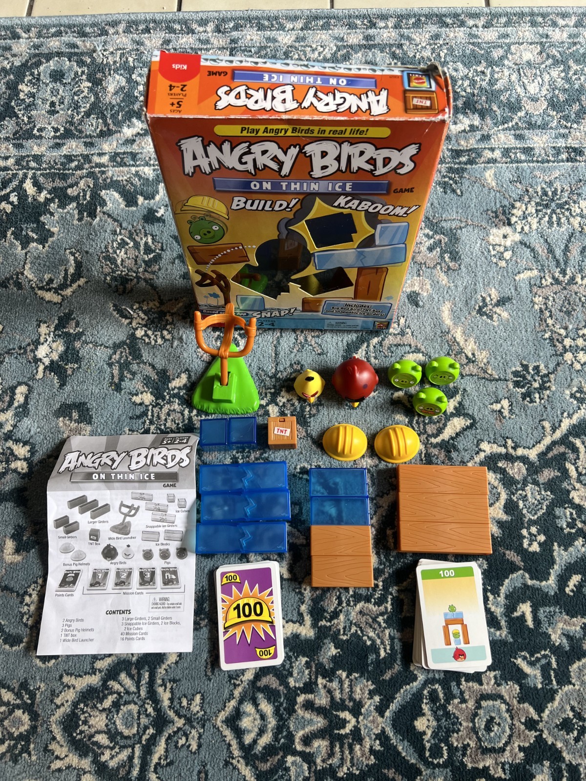 Angry Birds On Thin Ice Mattel 2011 Board Game READ DESCRIPTION (Missing A Card)
