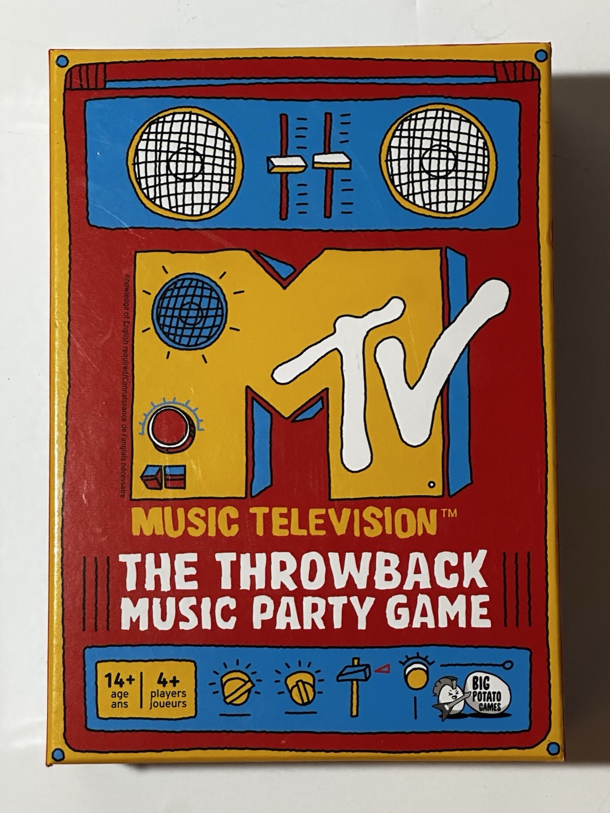 MTV Music Television The Throwback Music Party Game Kids Quiz Board Game NWT