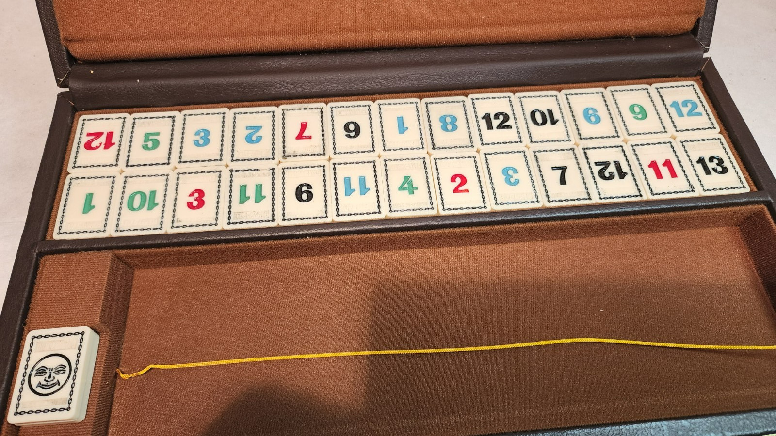 Vintage 1975 Rummy-Tyle tile game, Traditional Press, Hard case with handle