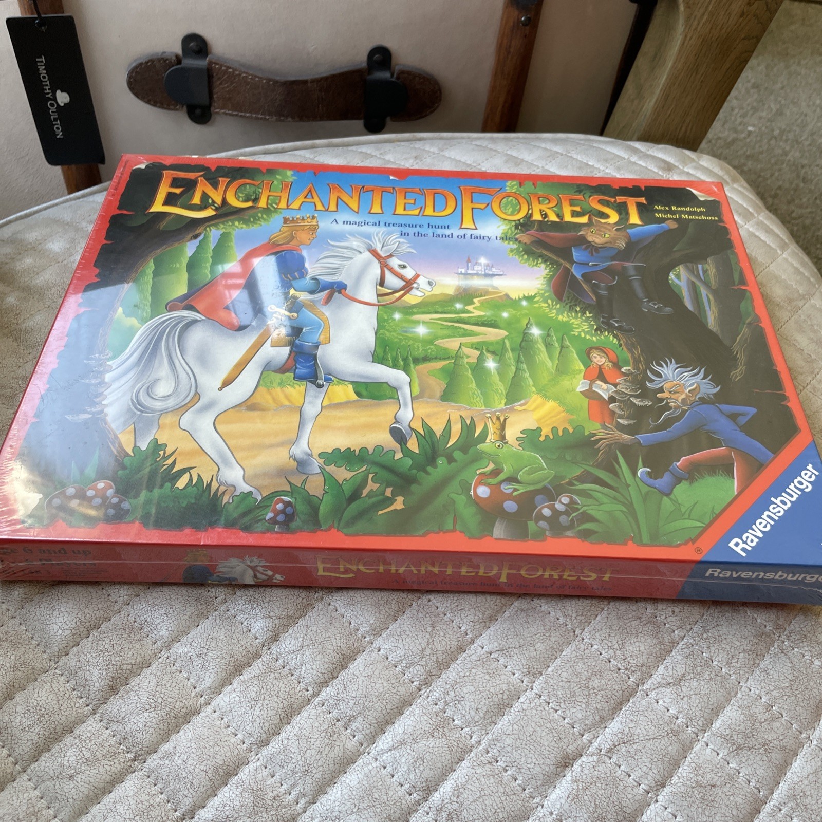 ENCHANTED FOREST Board Game 1994 Excellent Fairy Tale Treasure Hunt