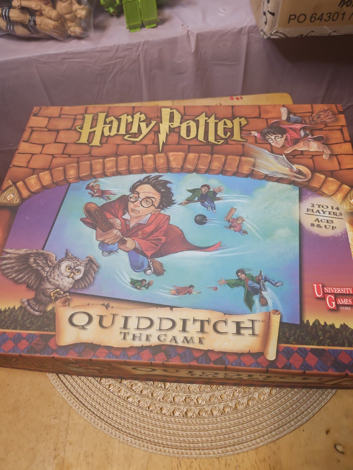 Harry Potter Quidditch The Game 2-14 Players COMPLETE