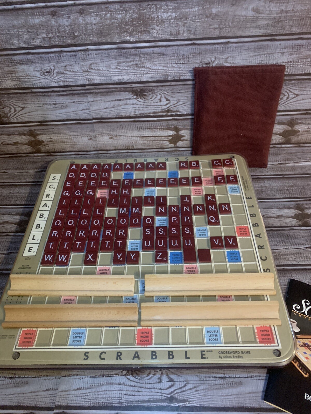 Vintage Scrabble Crossword Board Game Deluxe Rotating Turntable 1989 Complete
