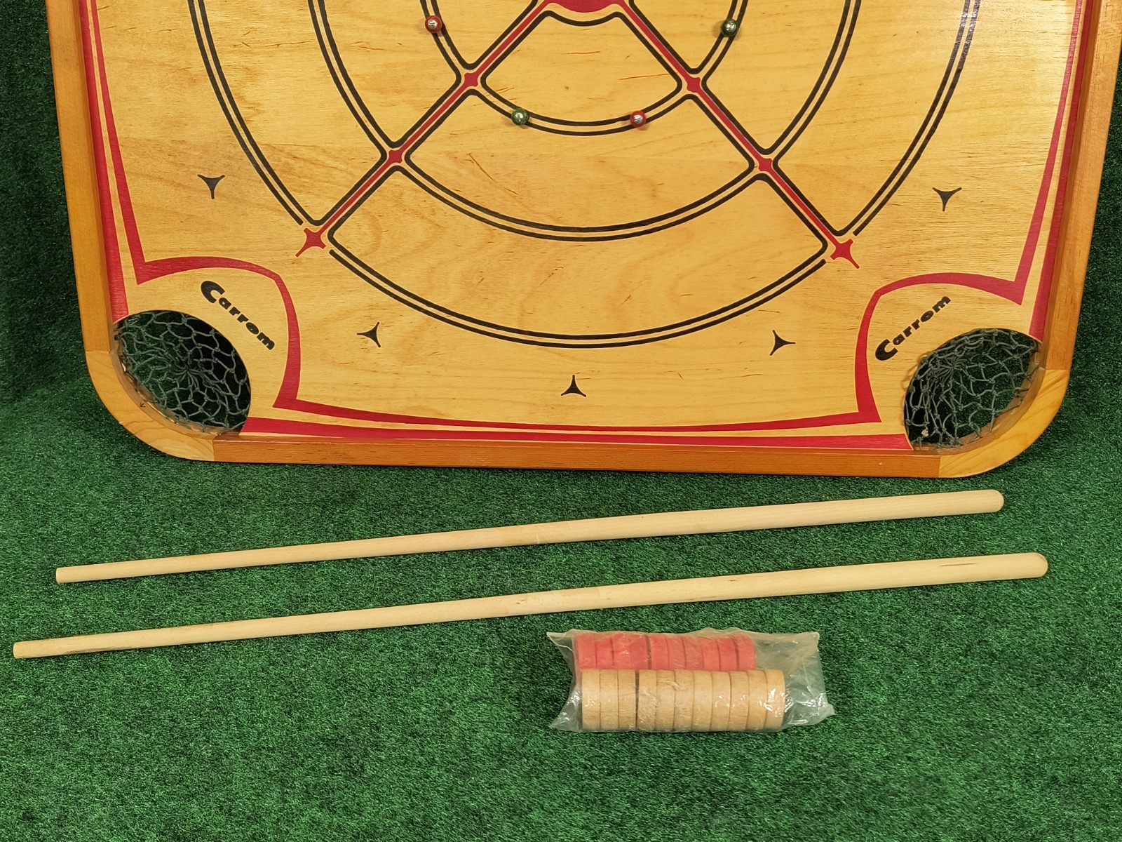 Carrom Board Strategy Game vintage antique w/ wooden pieces . Old . 24 Pieces