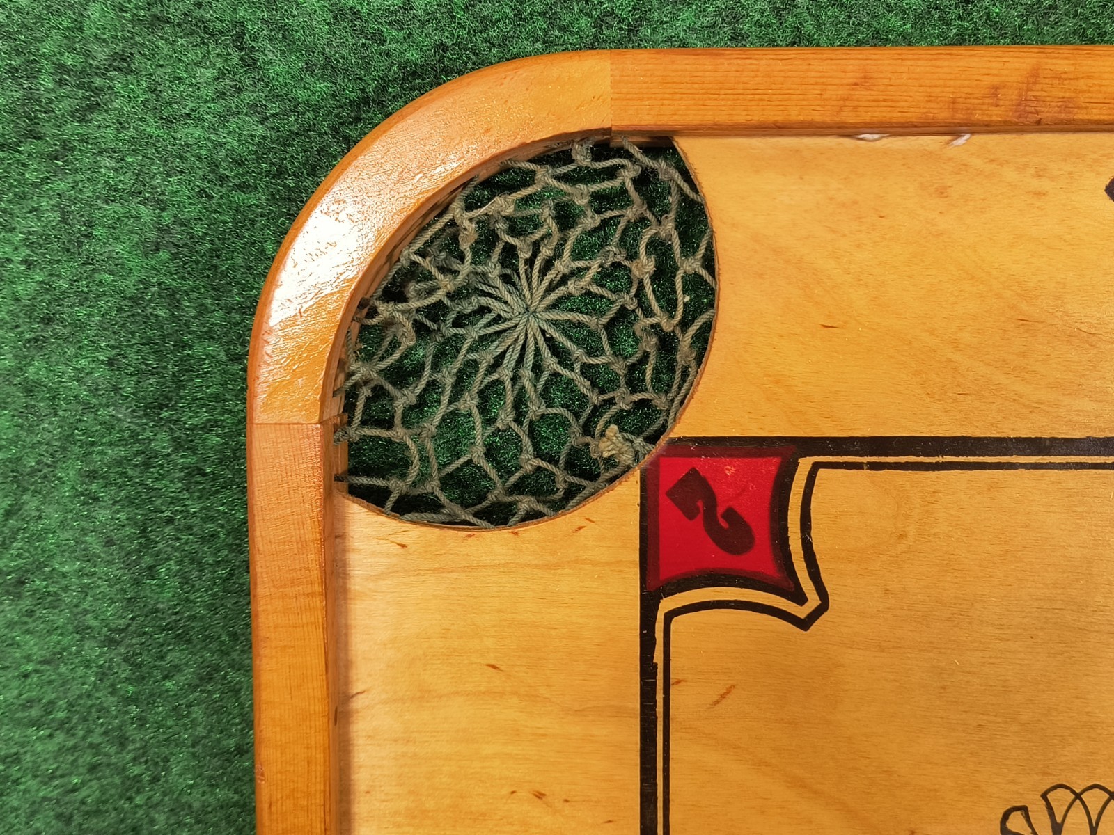 Carrom Board Strategy Game vintage antique w/ wooden pieces . Old . 24 Pieces
