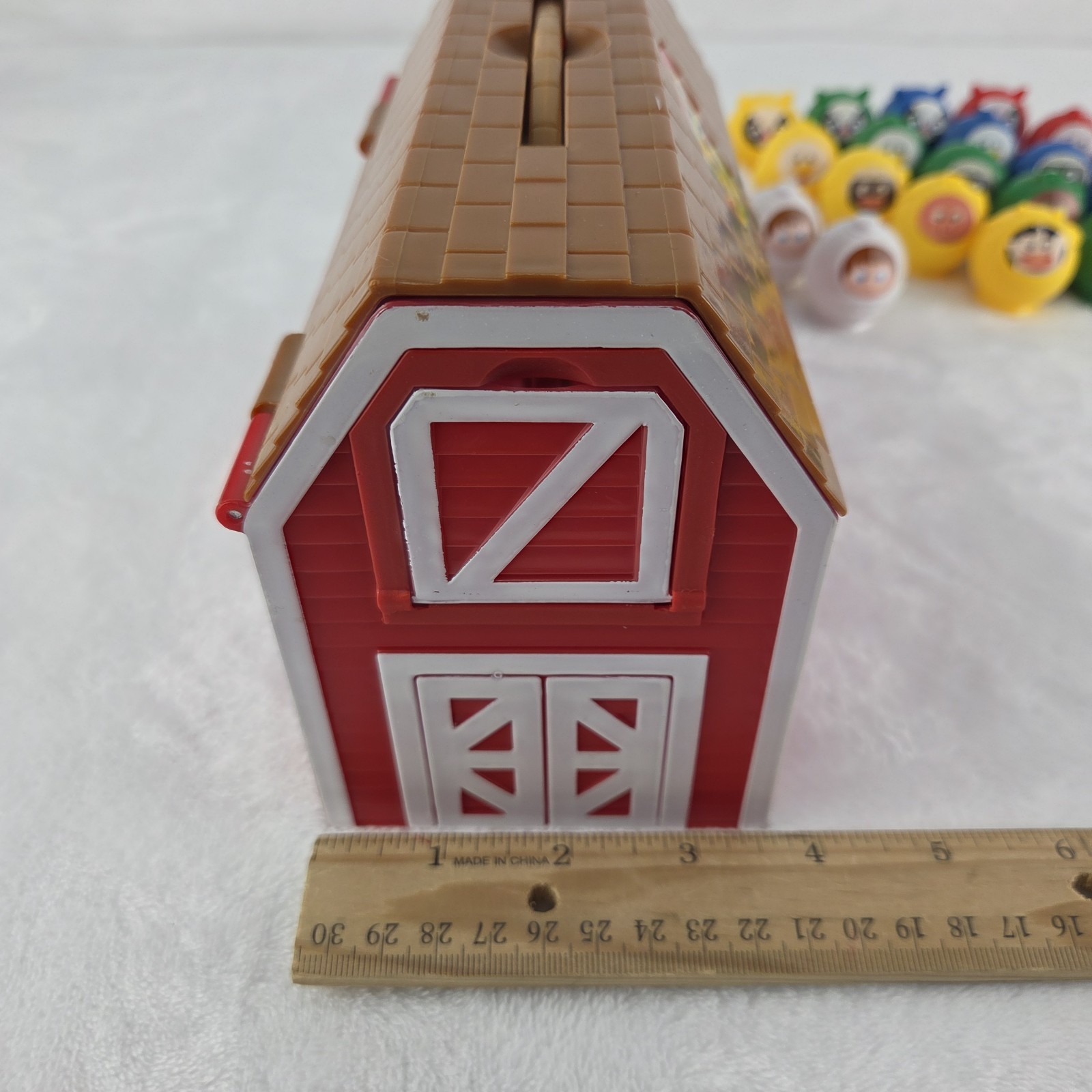 UNO Moo Game Complete With Barn Case Figures Mattel 2008