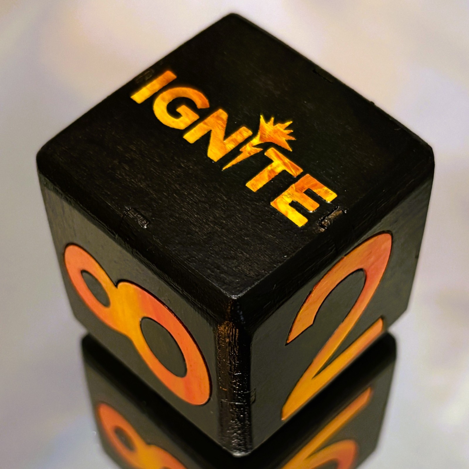 IGNITE – Spark Strategic Fire – Backgammon Doubling Cube 36mm