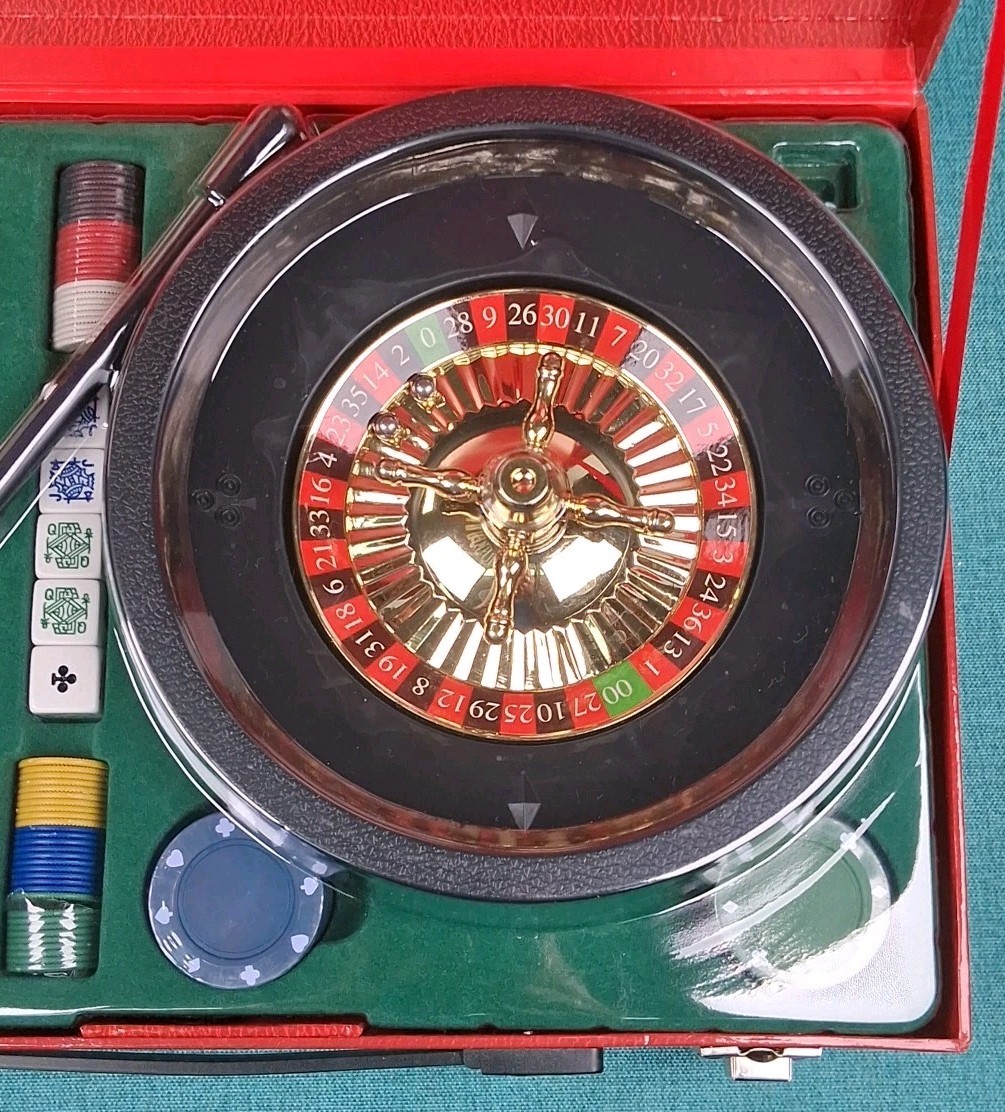 Complete Casino Roulette Travel Game w/ Case by Sterling Innovation NY