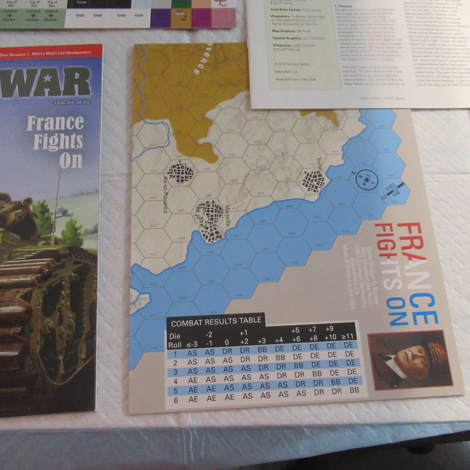 VINTAGE WORLD AT WAR MAGAZINE UNPUNCHED GAME #39 FRANCE FIGHTS ON