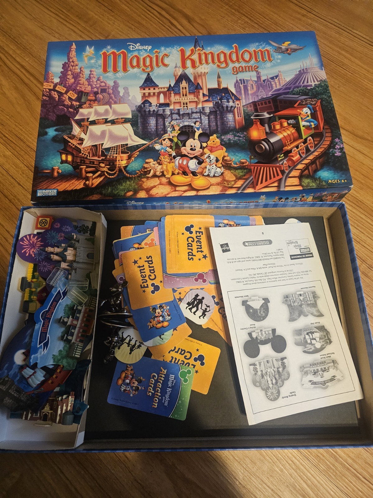Vintage Disney Magic Kingdom Board Game 2004 100% Complete Family Fun