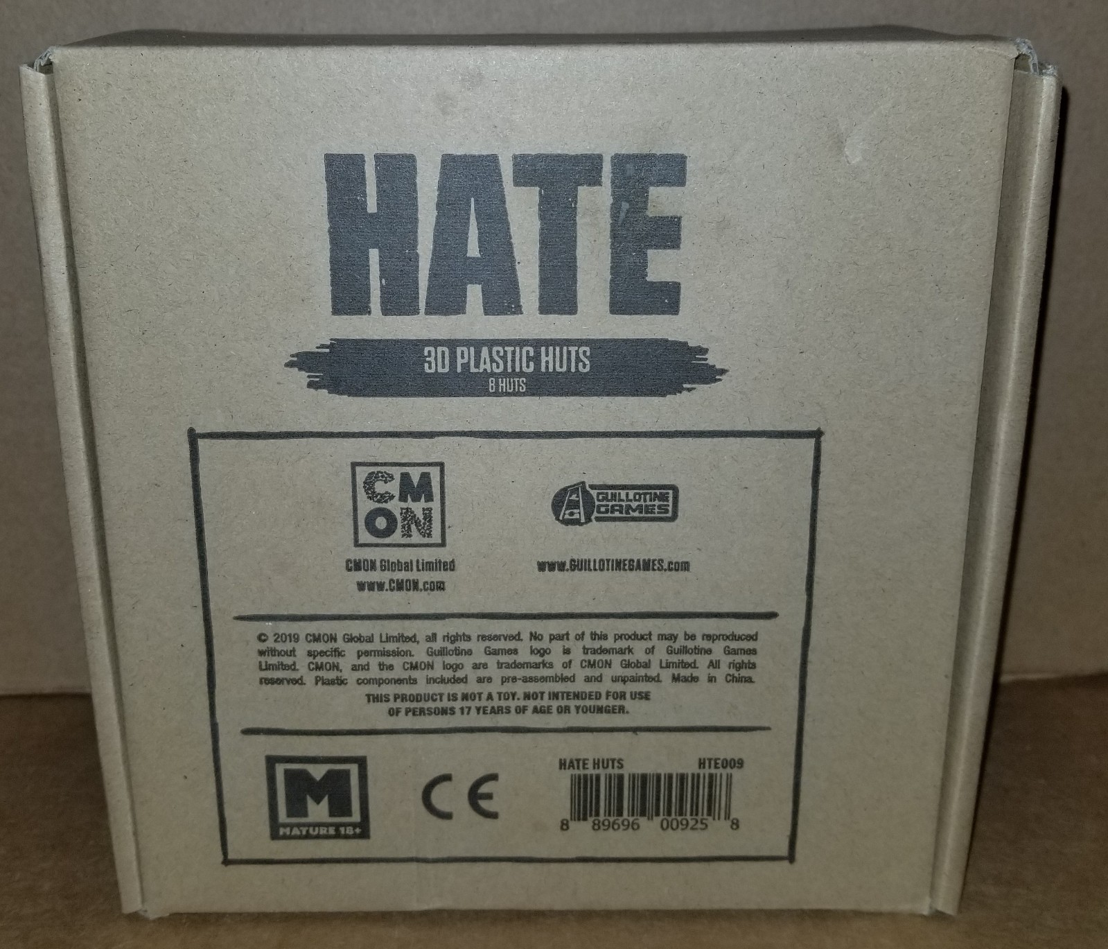 HATE Board Game 3D Plastic Huts (CMoN) New
