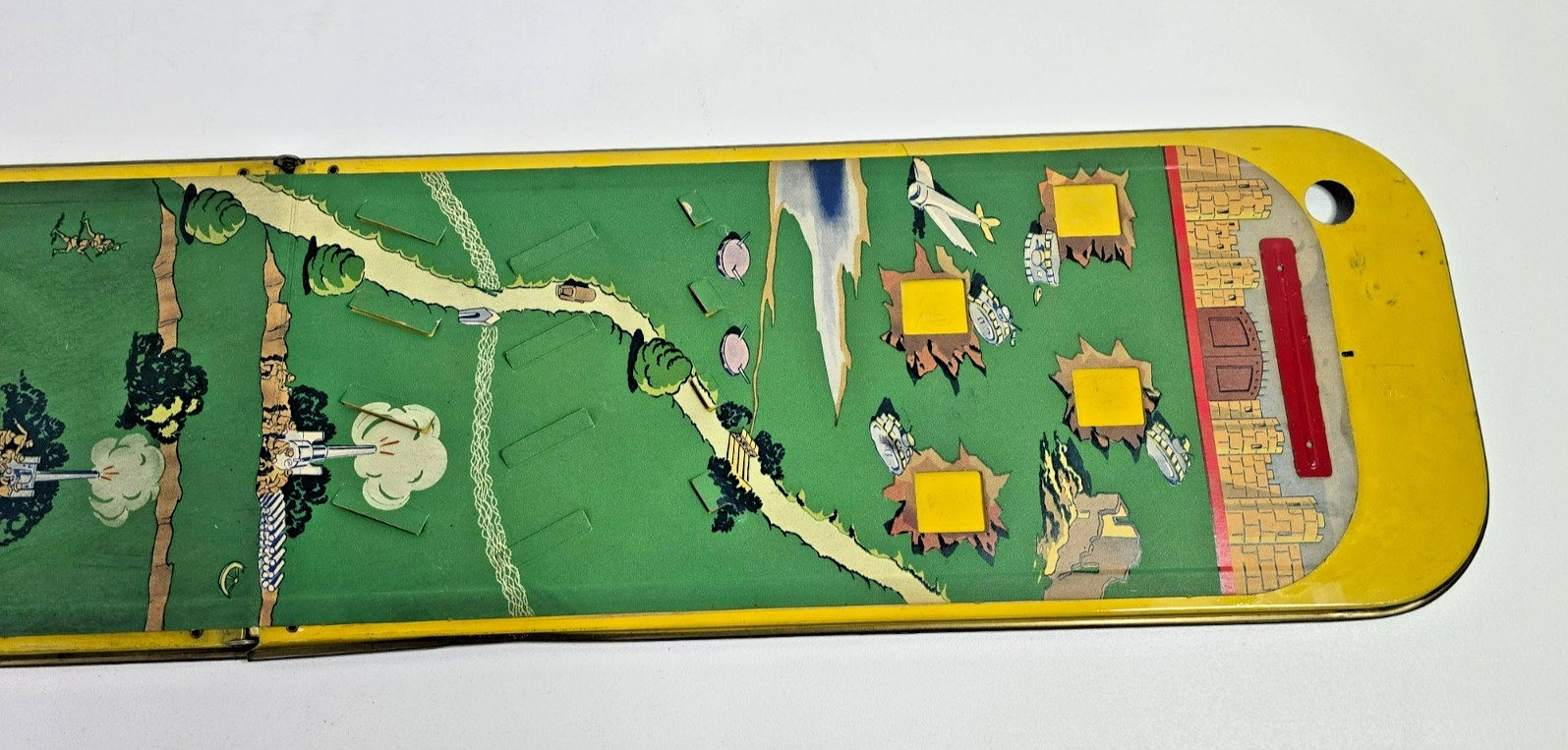 Vintage Wolverine Tin Litho Trap A Tank Game Board