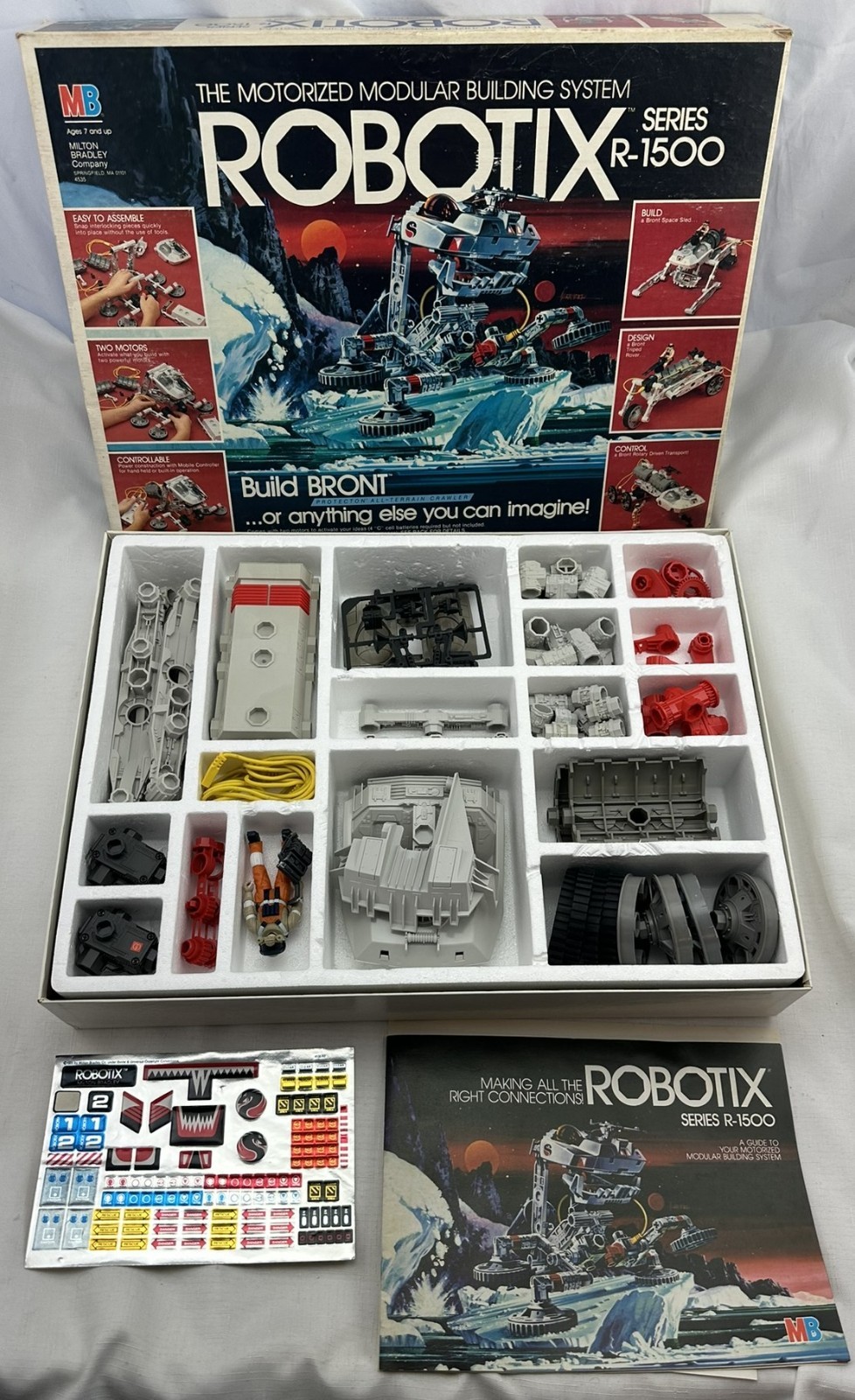 1985 Robotix R-1500 by Milton Bradley Complete Never Used FREE SHIPPING