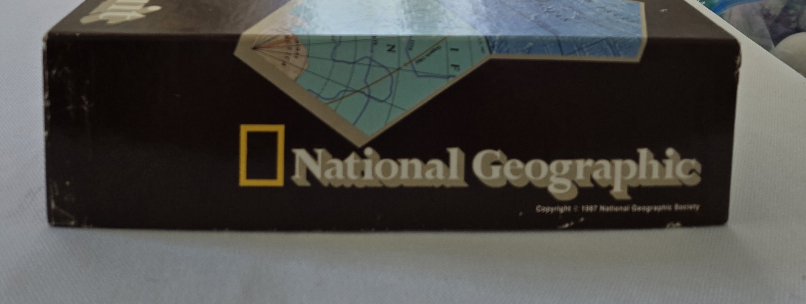 National Geographic Global Pursuit Board Game Complete, 1987