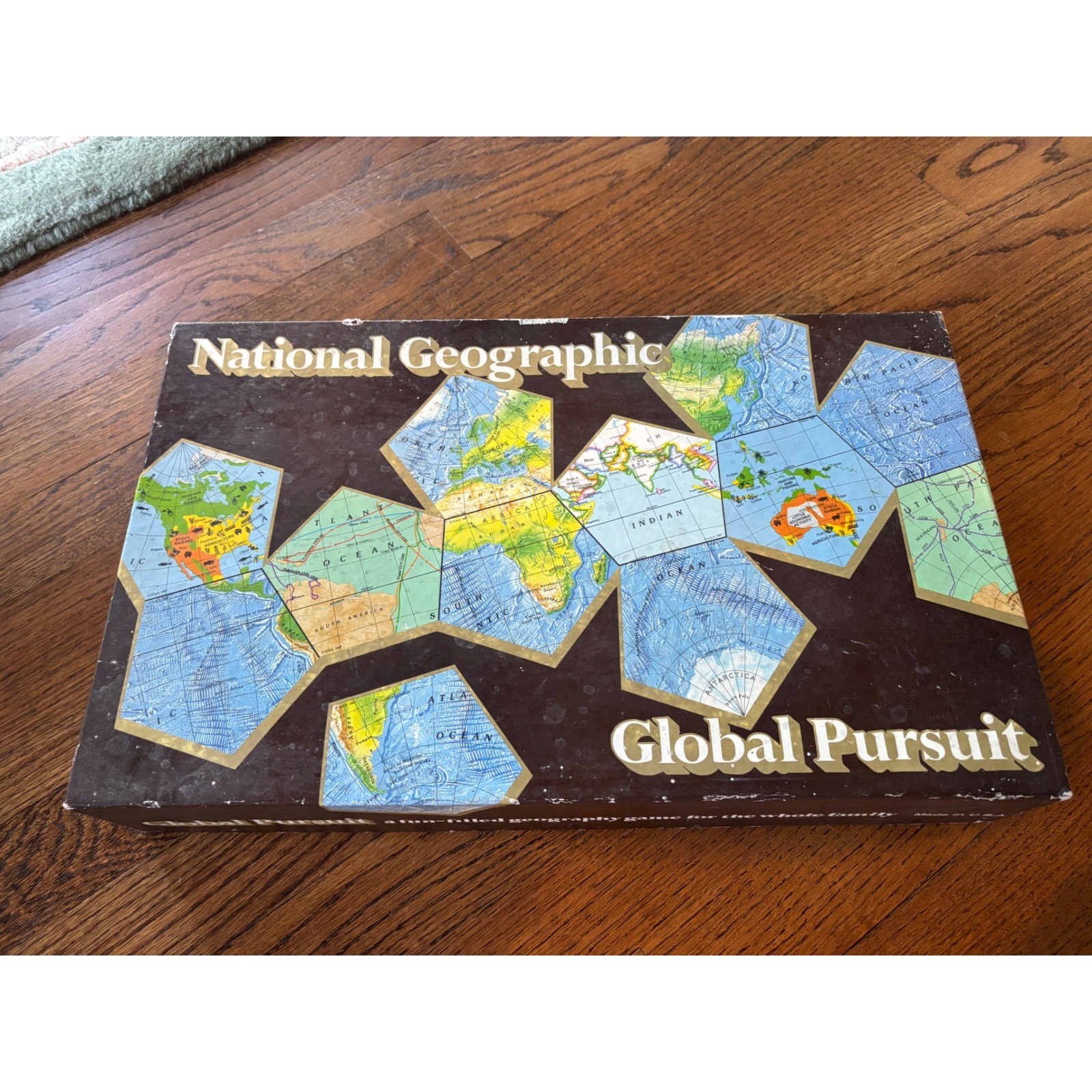National Geographic Global Pursuit Vintage 1987 Geography Trivia Board Game