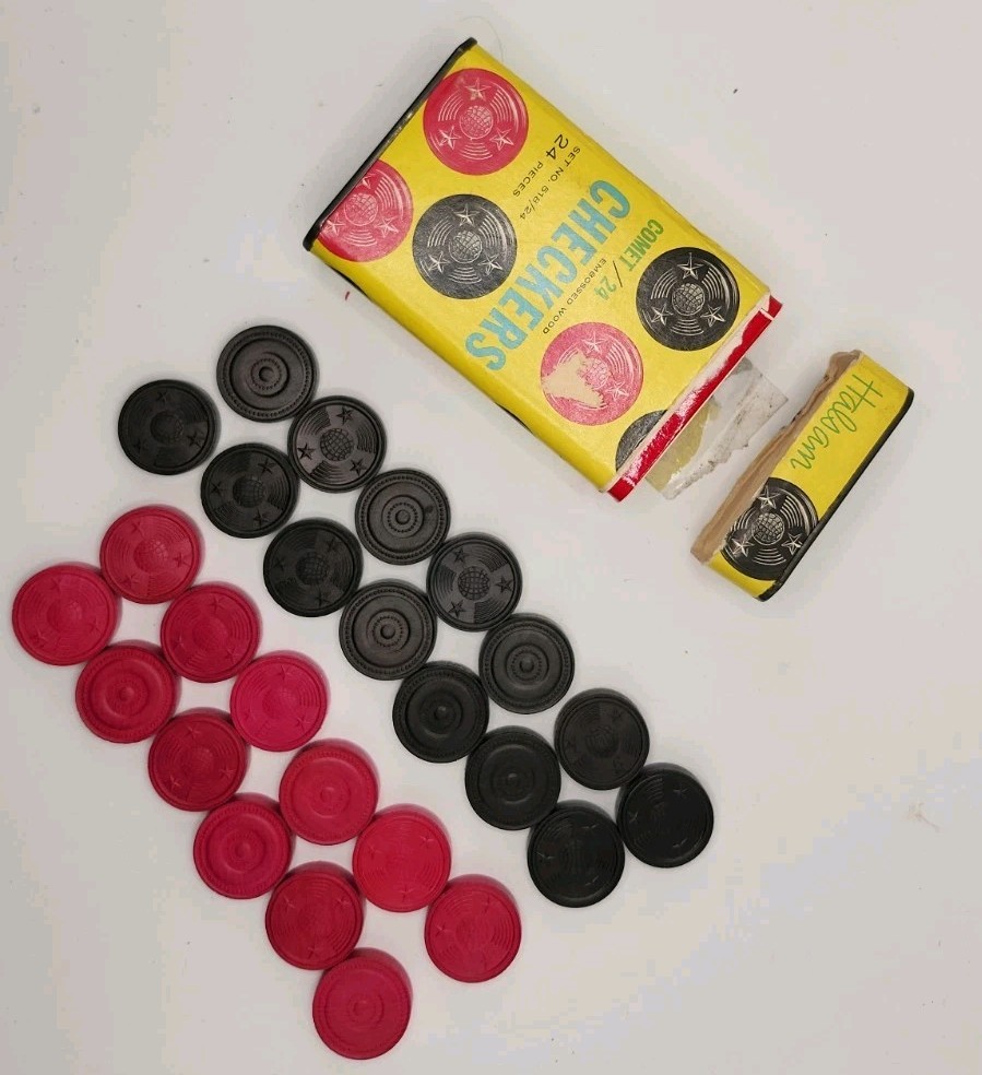Halsam Comet Checkers 26 Embossed Wood Pieces Tin Vintage