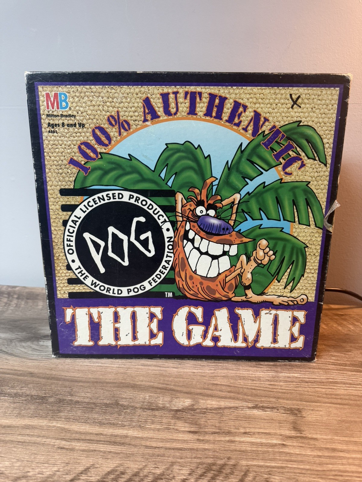 VINTAGE THE WORLD POG FEDERATION POG THE GAME BY MILTON BRADLEY 1994